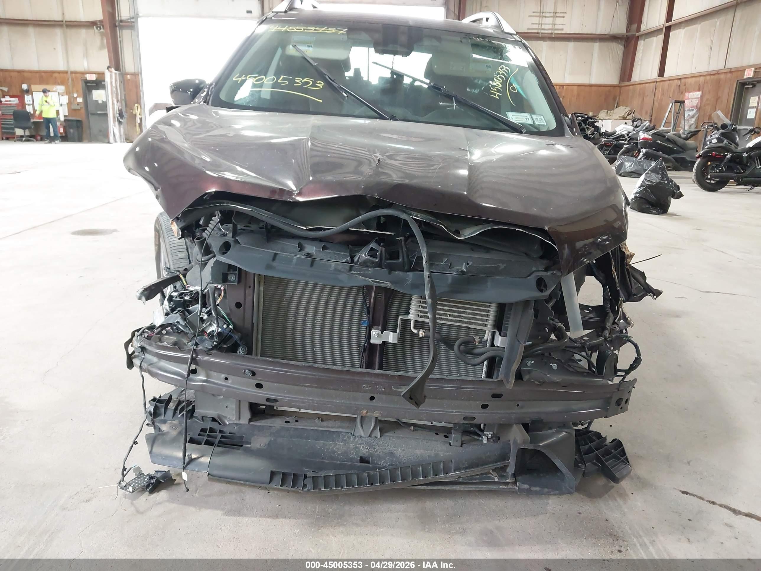 SUBARU ASCENT image 6