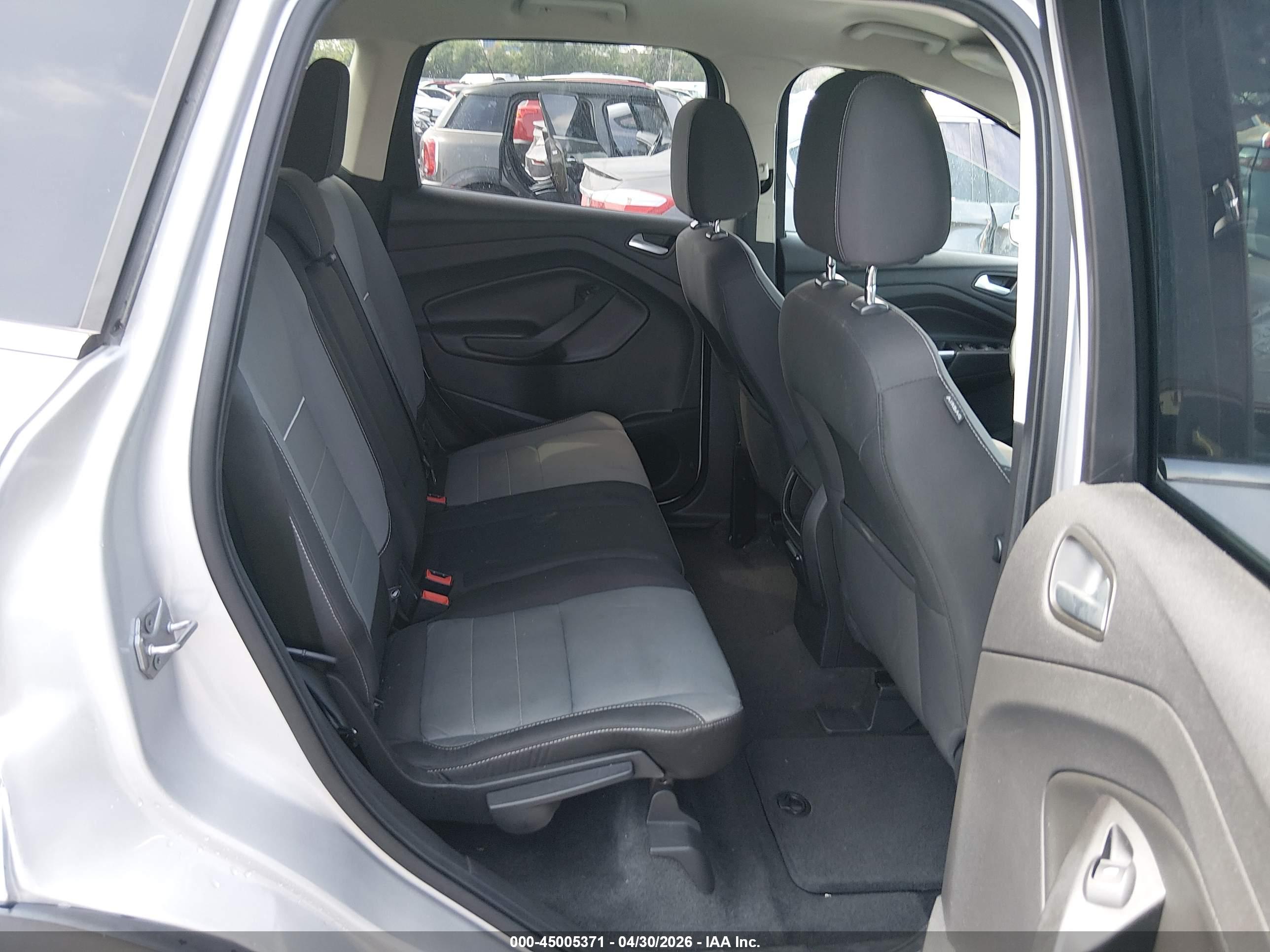 FORD ESCAPE image 8