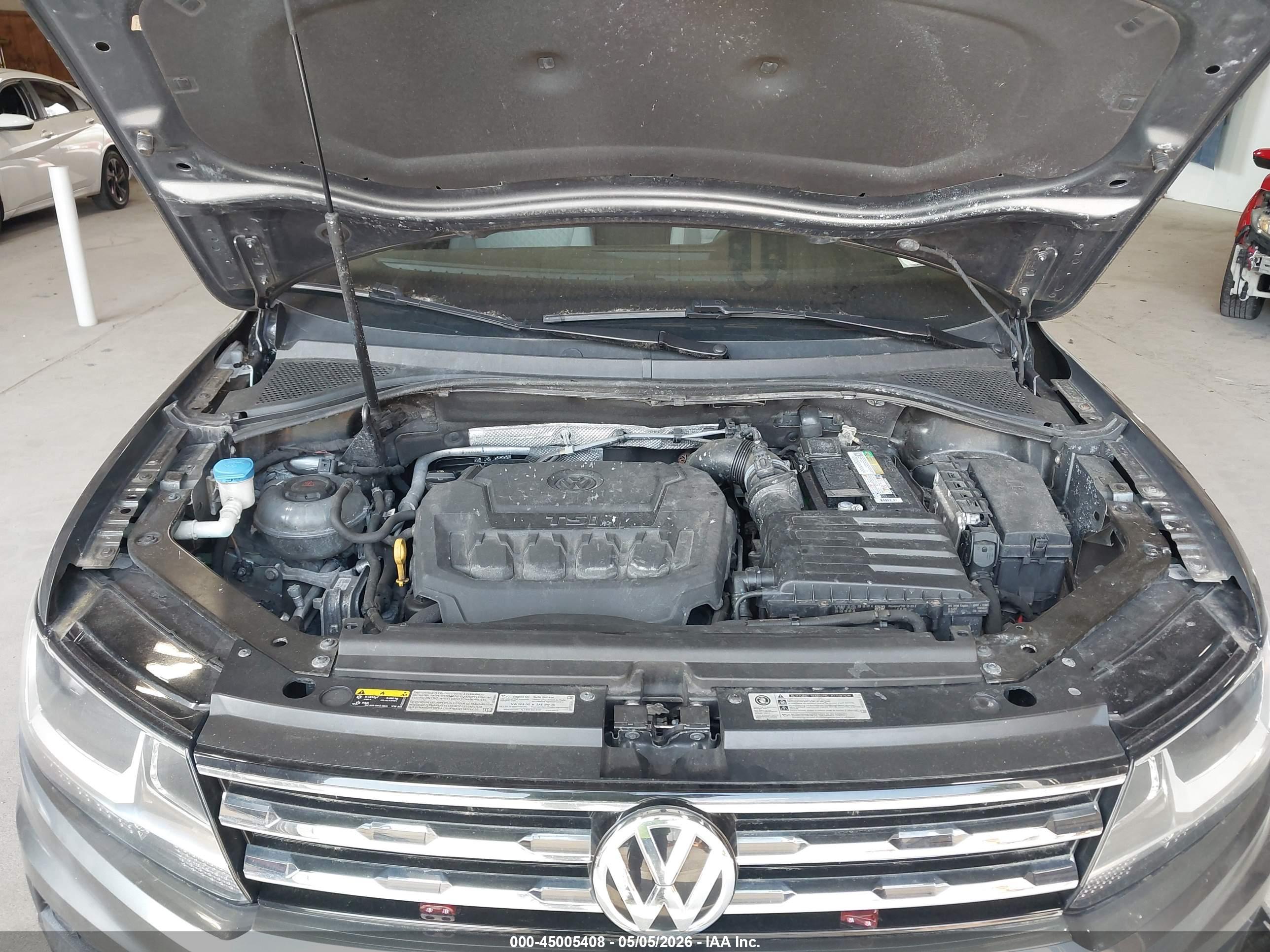 VOLKSWAGEN TIGUAN image 10