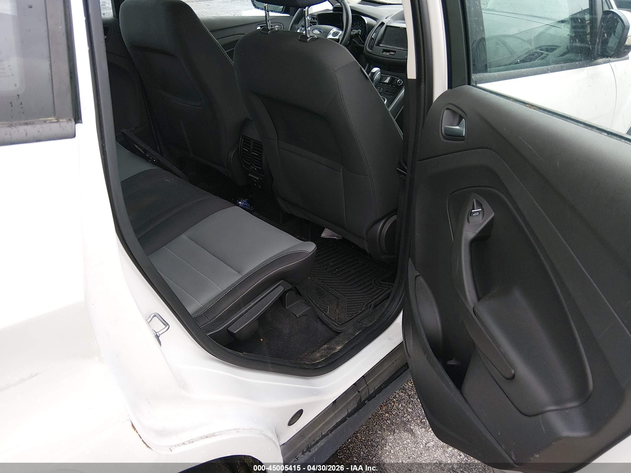 FORD C-MAX image 8