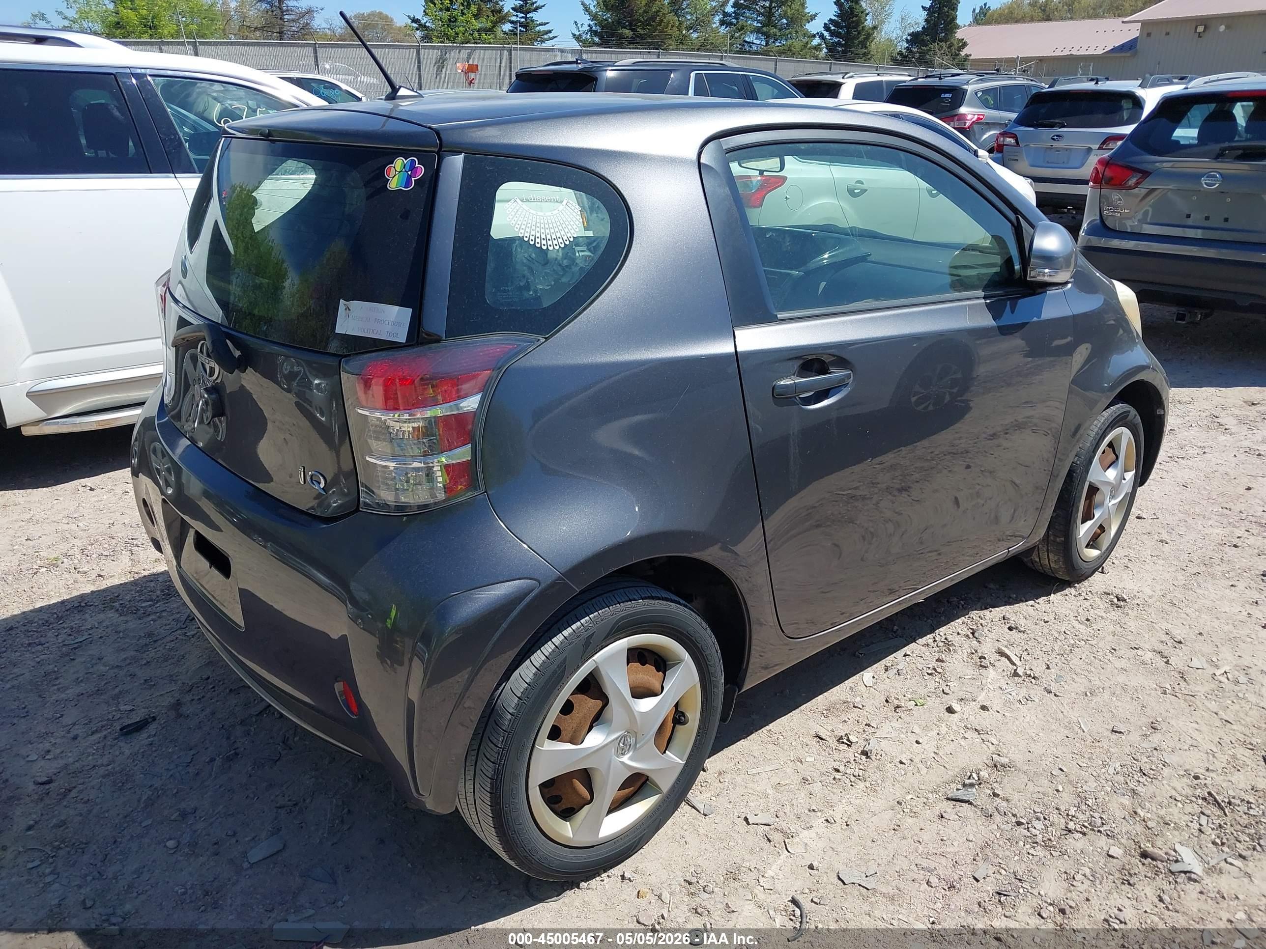 SCION IQ image 4