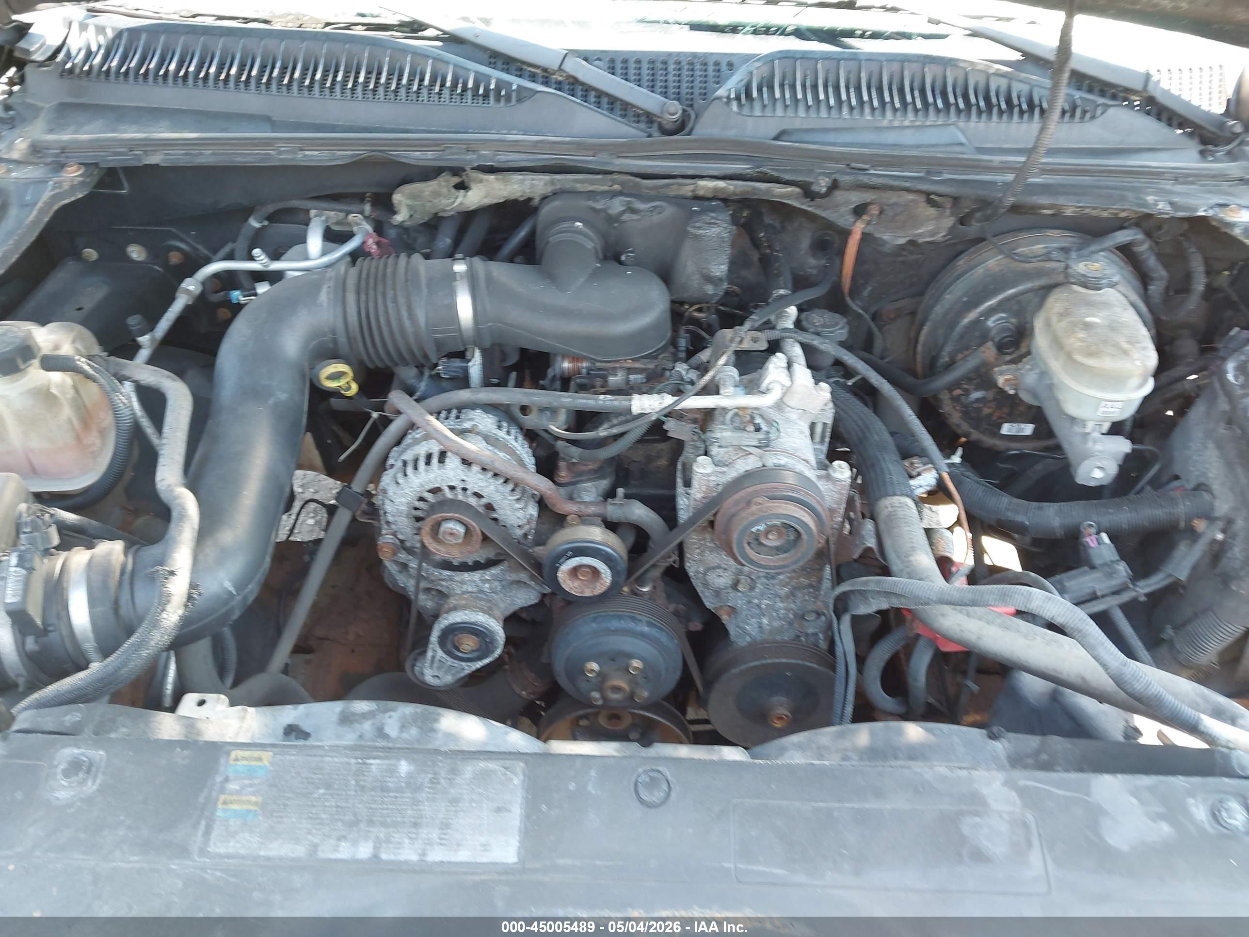 CHEVROLET SILVERADO image 10