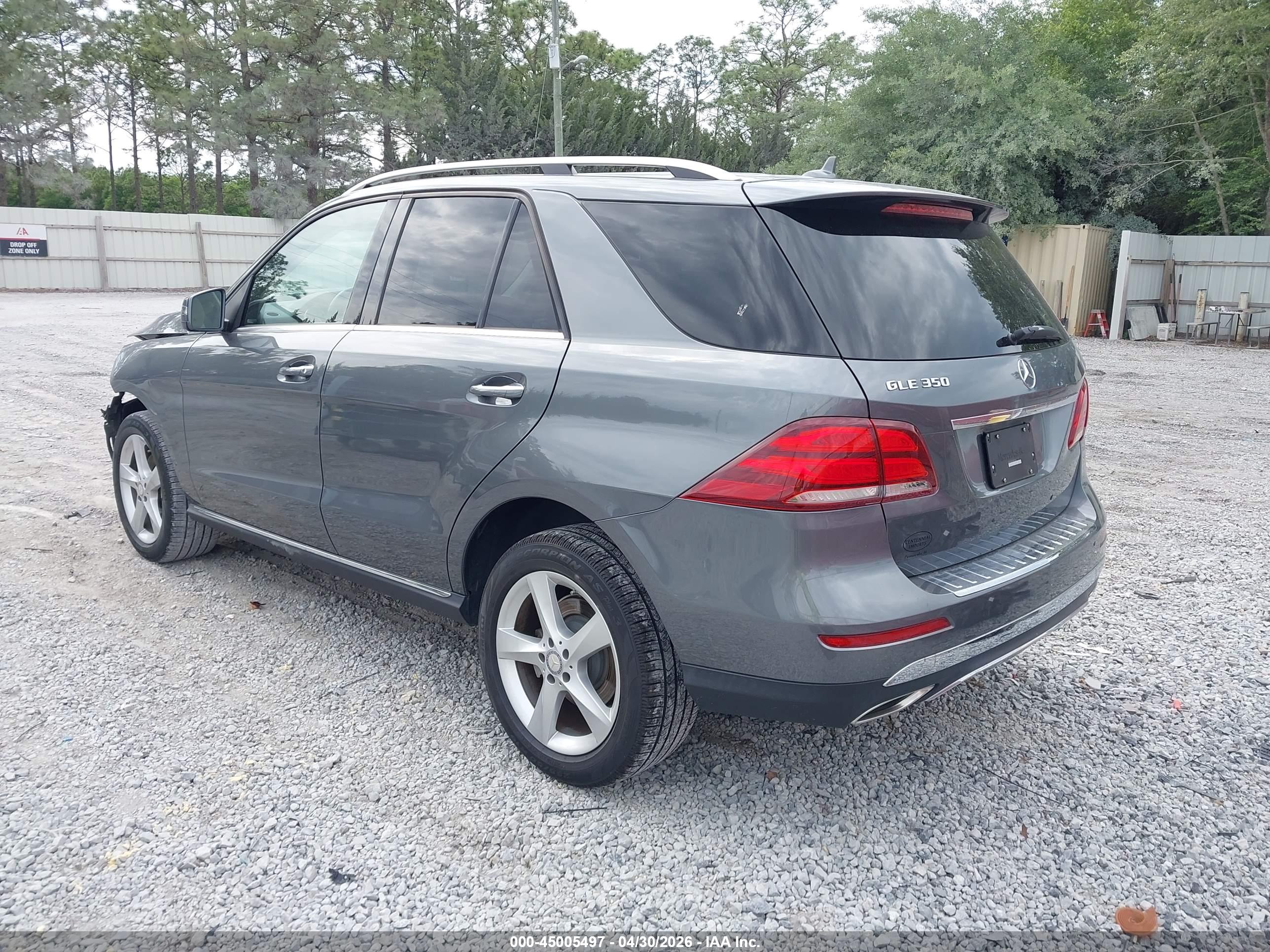 MERCEDES-BENZ GLE image 3