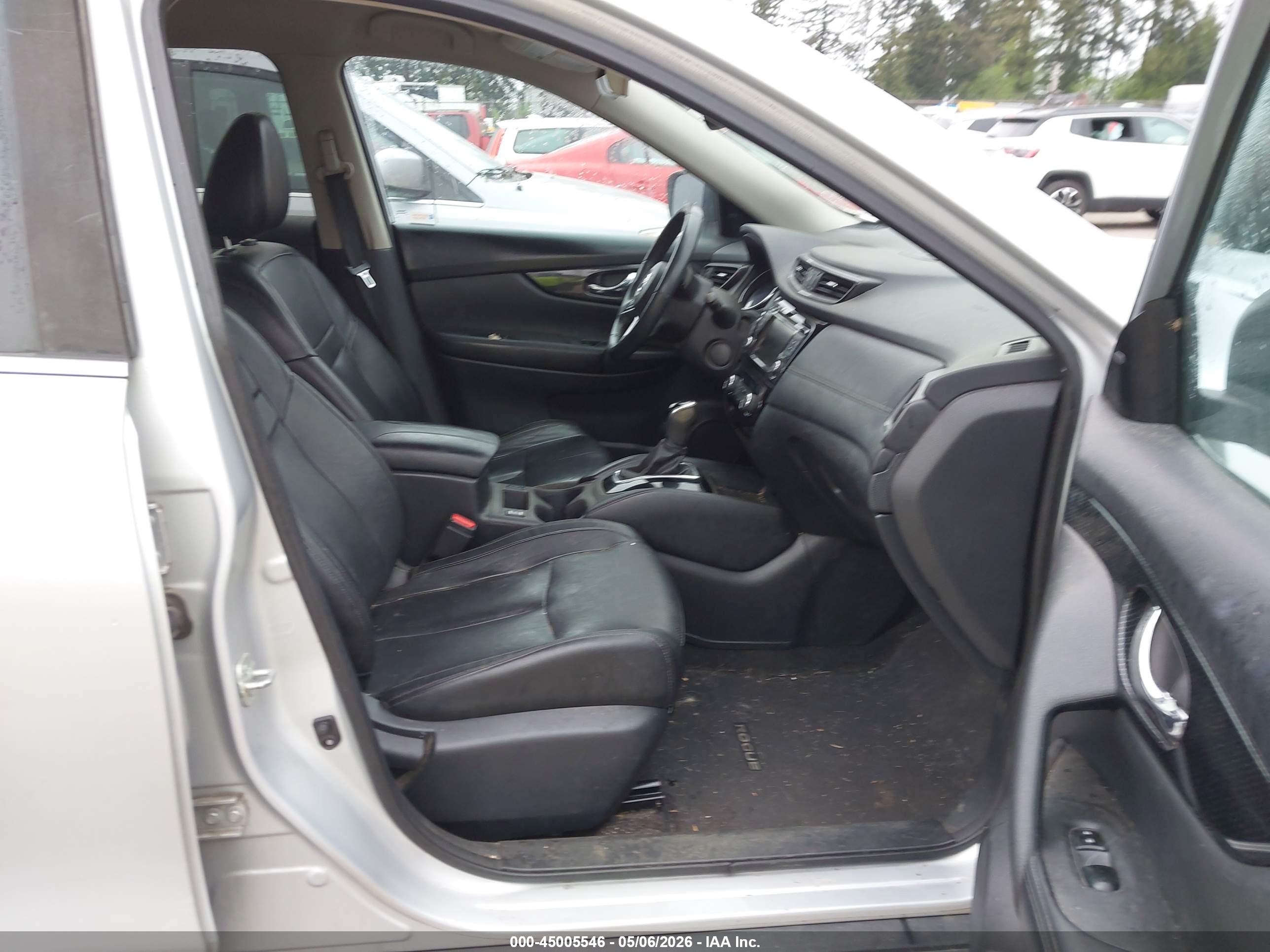 NISSAN ROGUE image 5