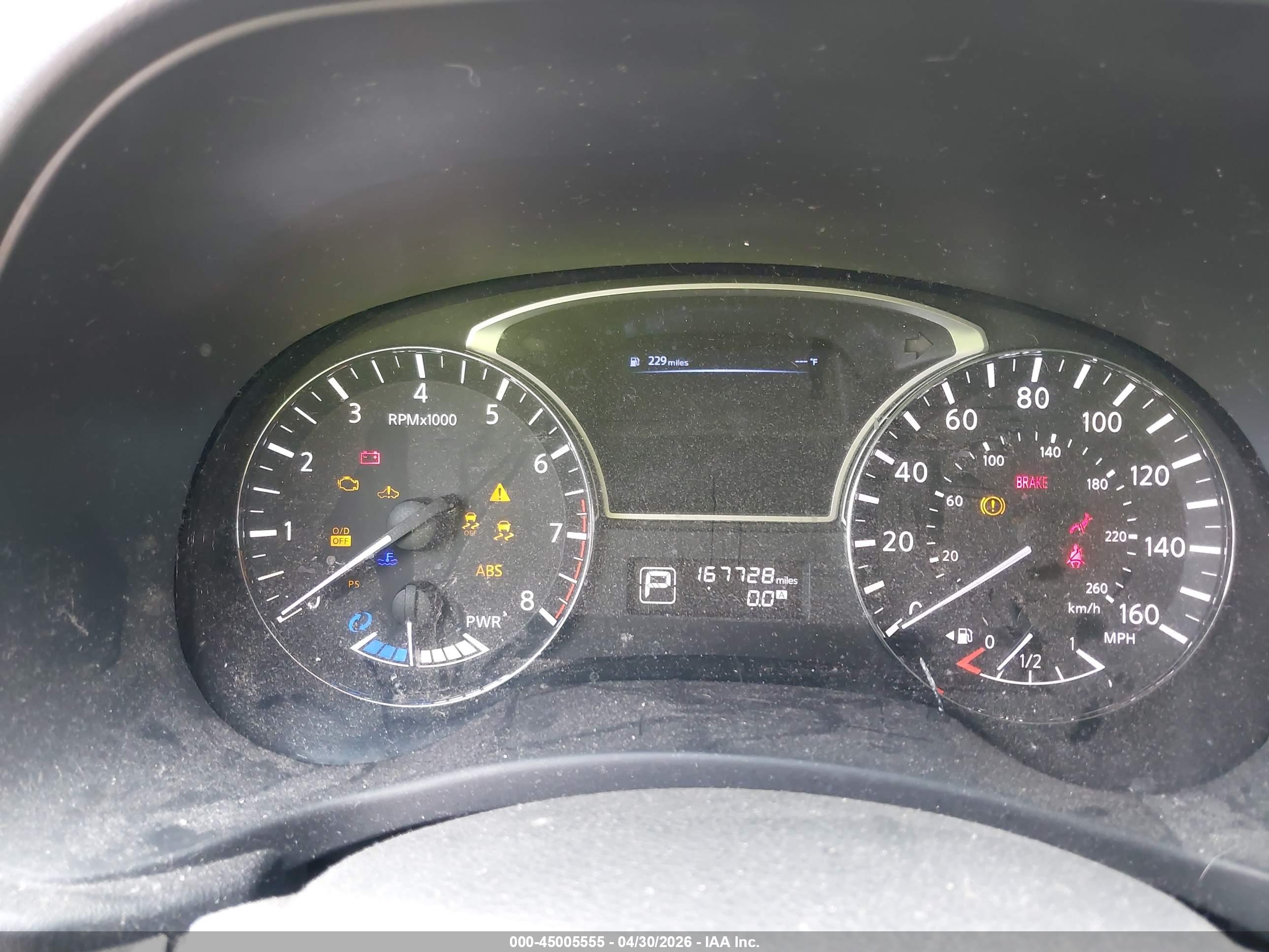 NISSAN PATHFINDER image 7