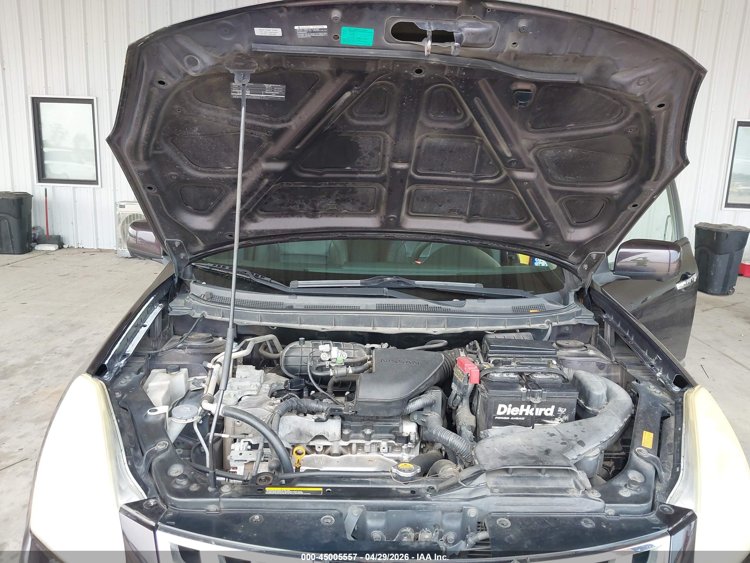 NISSAN ROGUE image 10