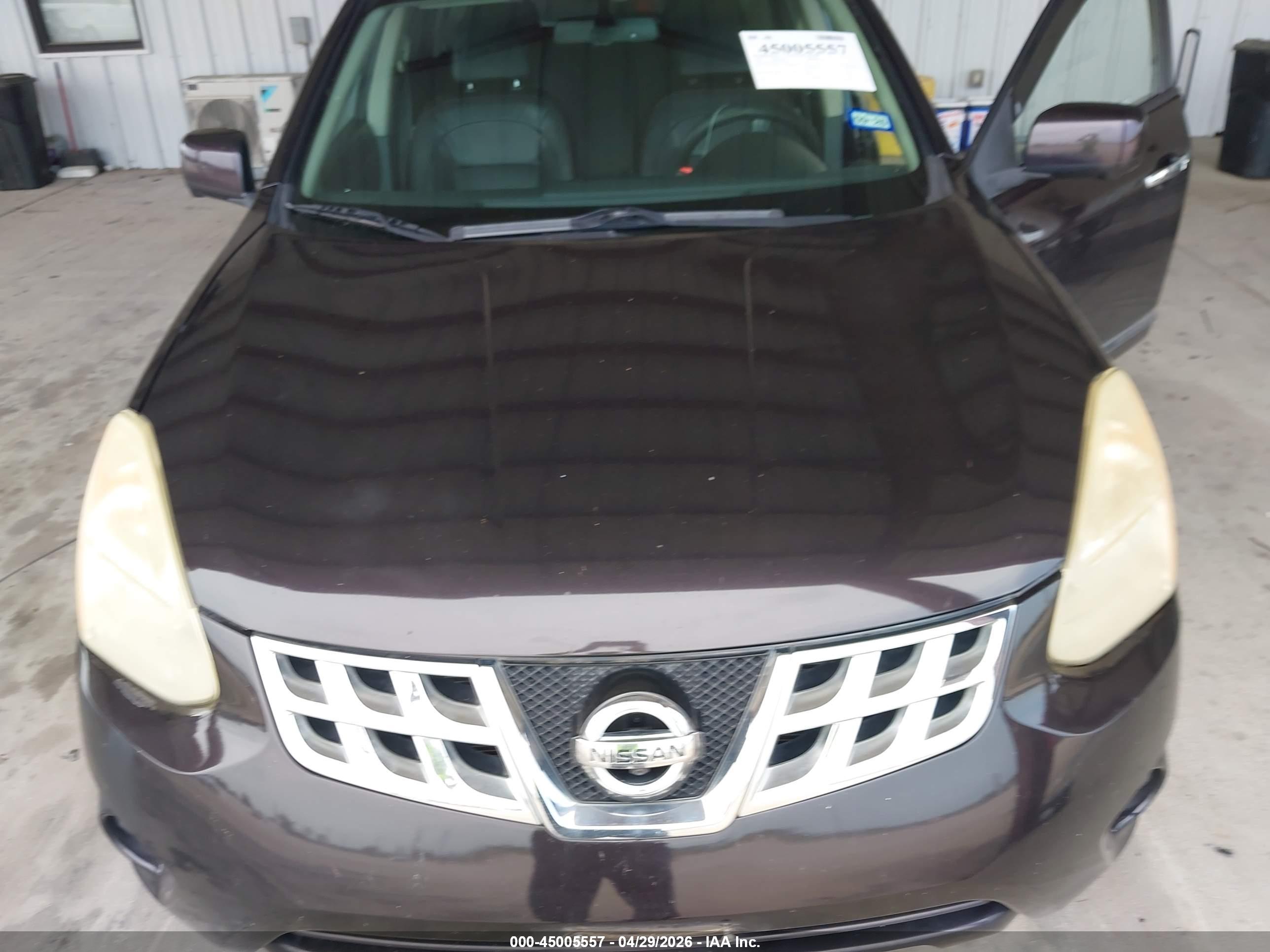 NISSAN ROGUE image 6
