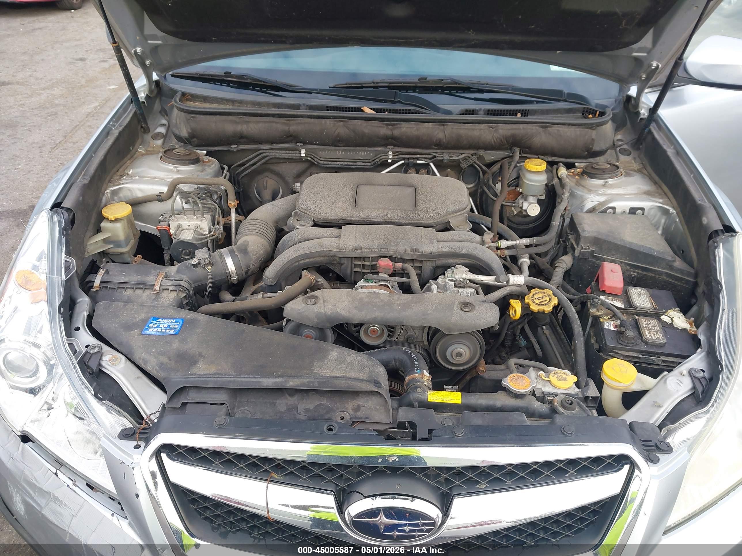 SUBARU LEGACY image 10