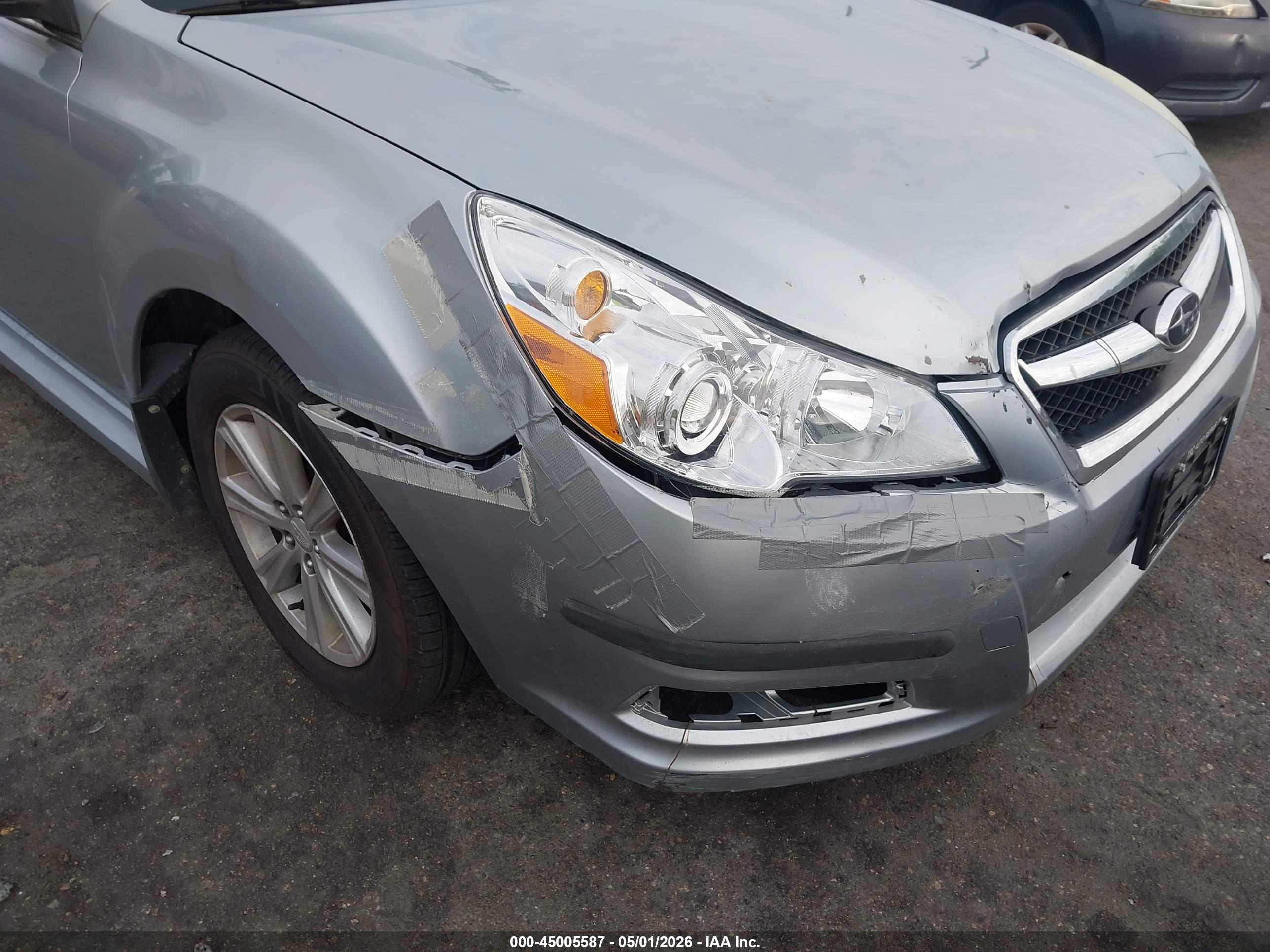 SUBARU LEGACY image 6