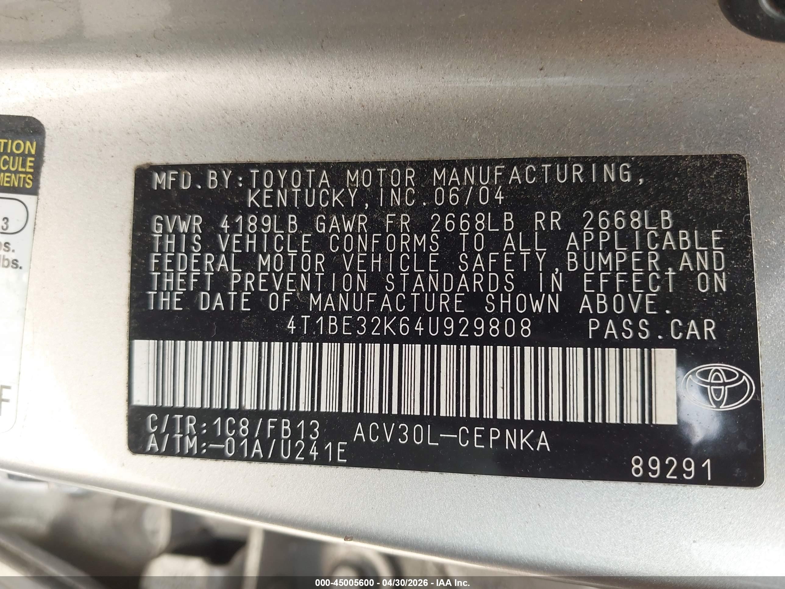 TOYOTA CAMRY image 9