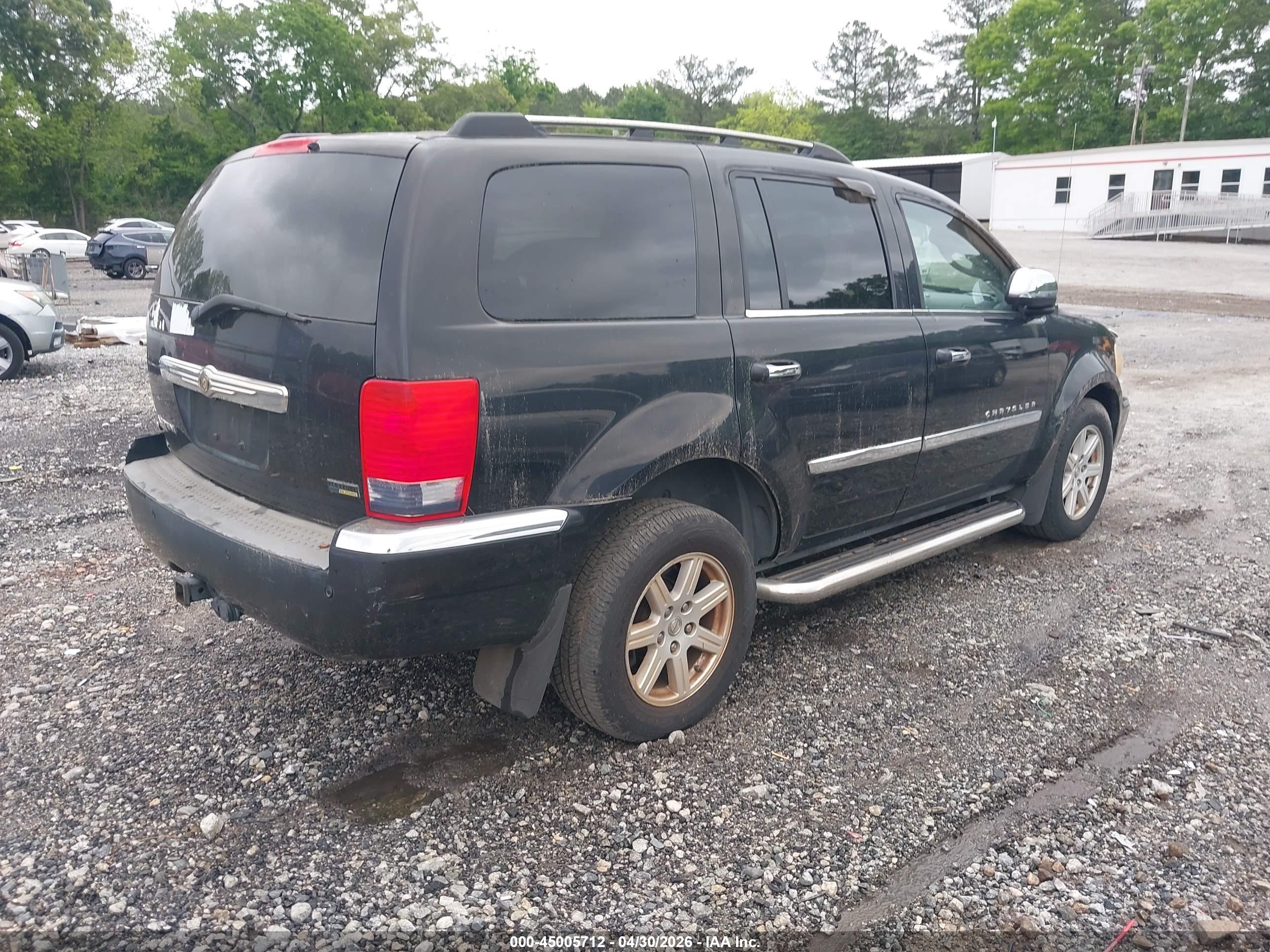 CHRYSLER ASPEN image 4