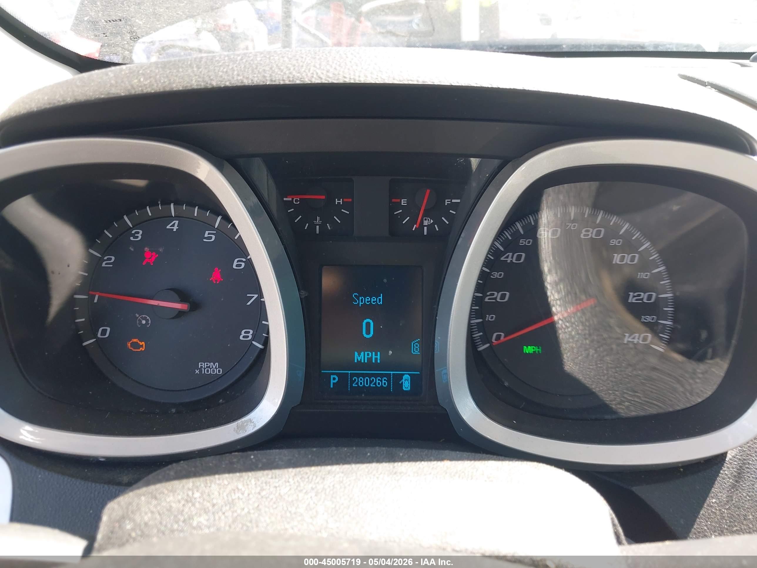 CHEVROLET EQUINOX image 7