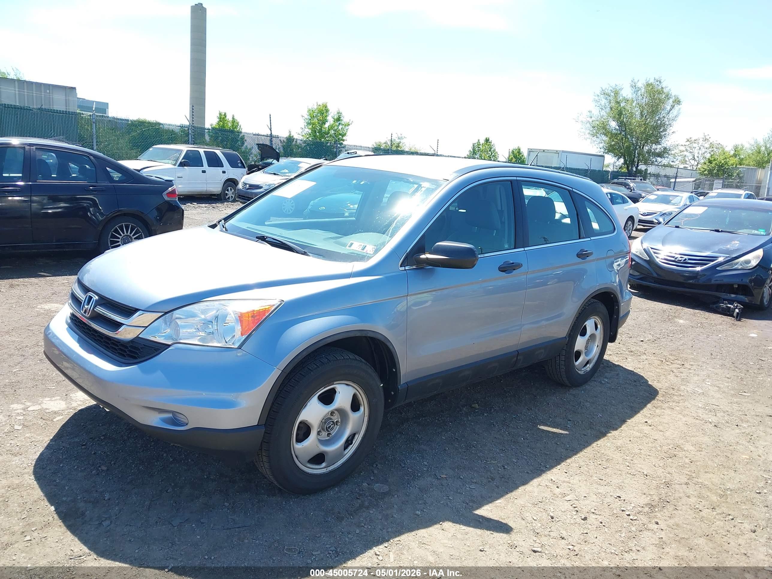 HONDA CR-V image 2