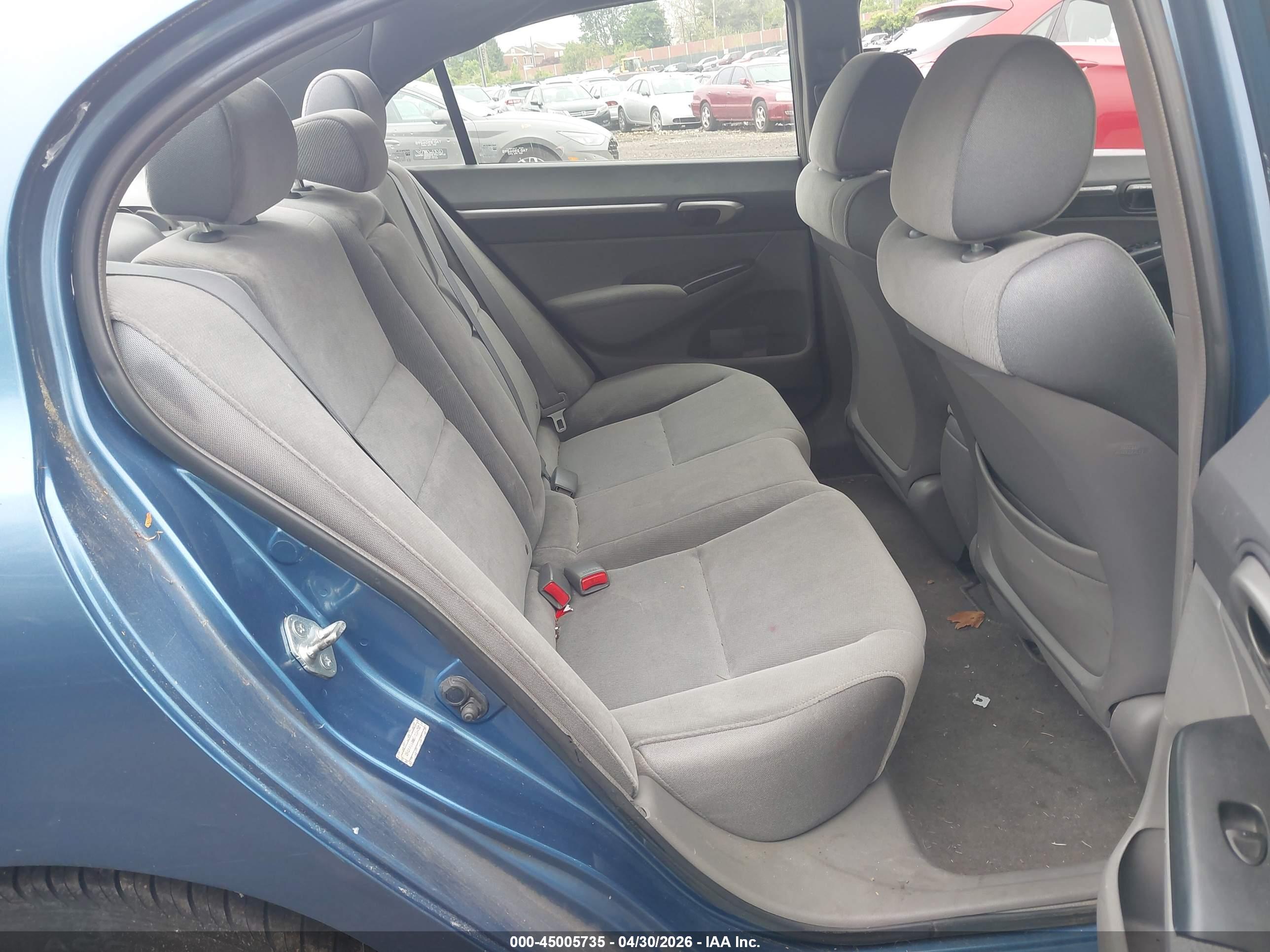 HONDA CIVIC image 8