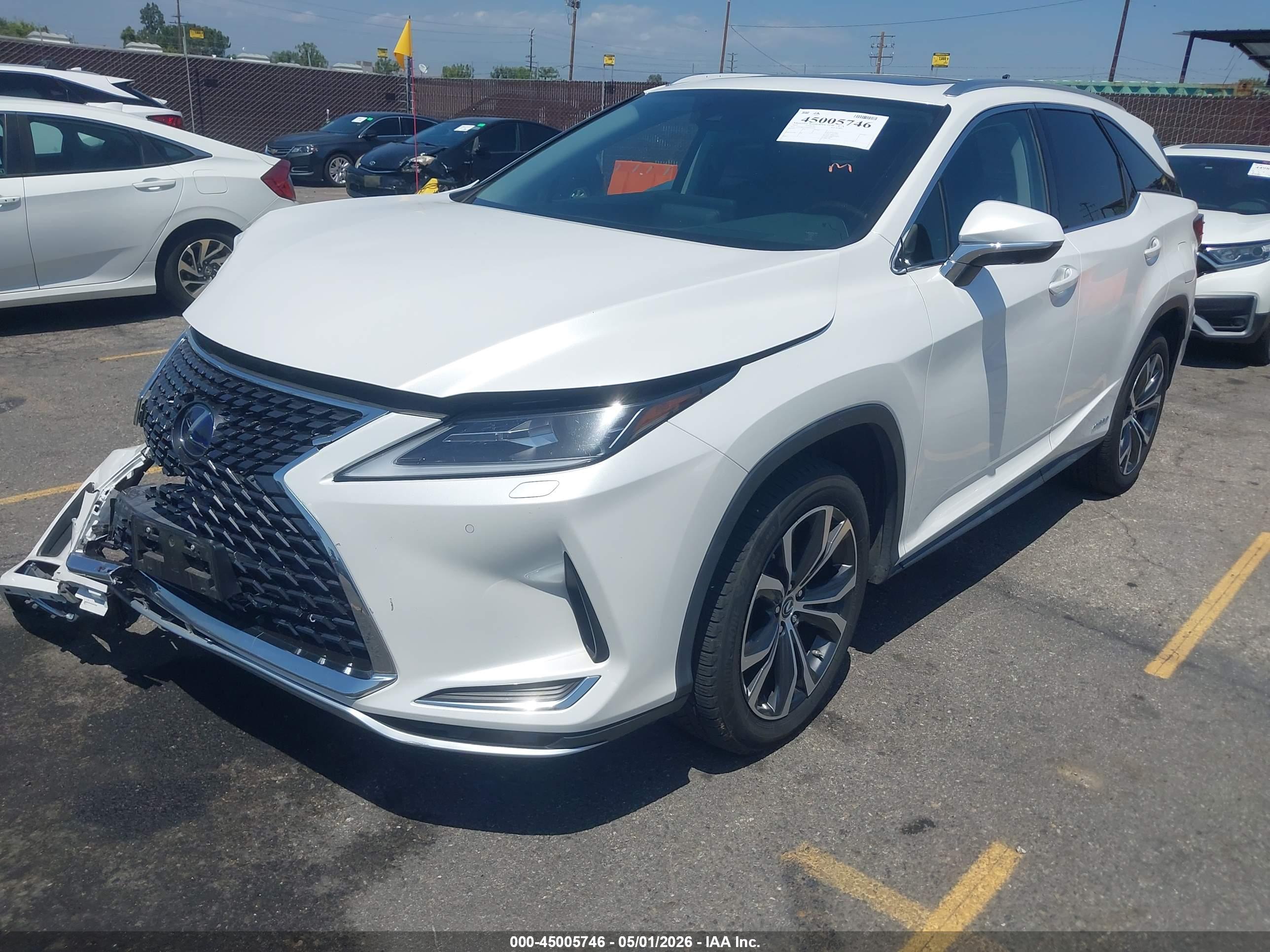 LEXUS RX image 2