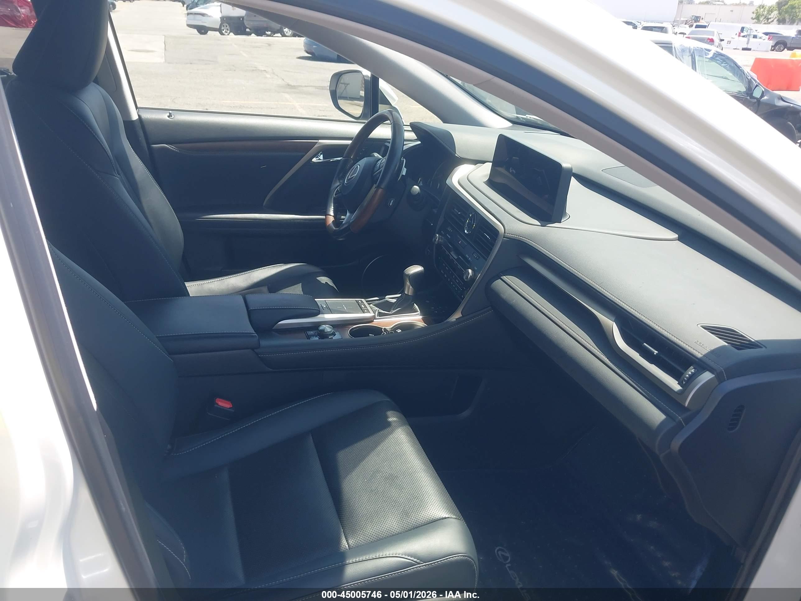 LEXUS RX image 5