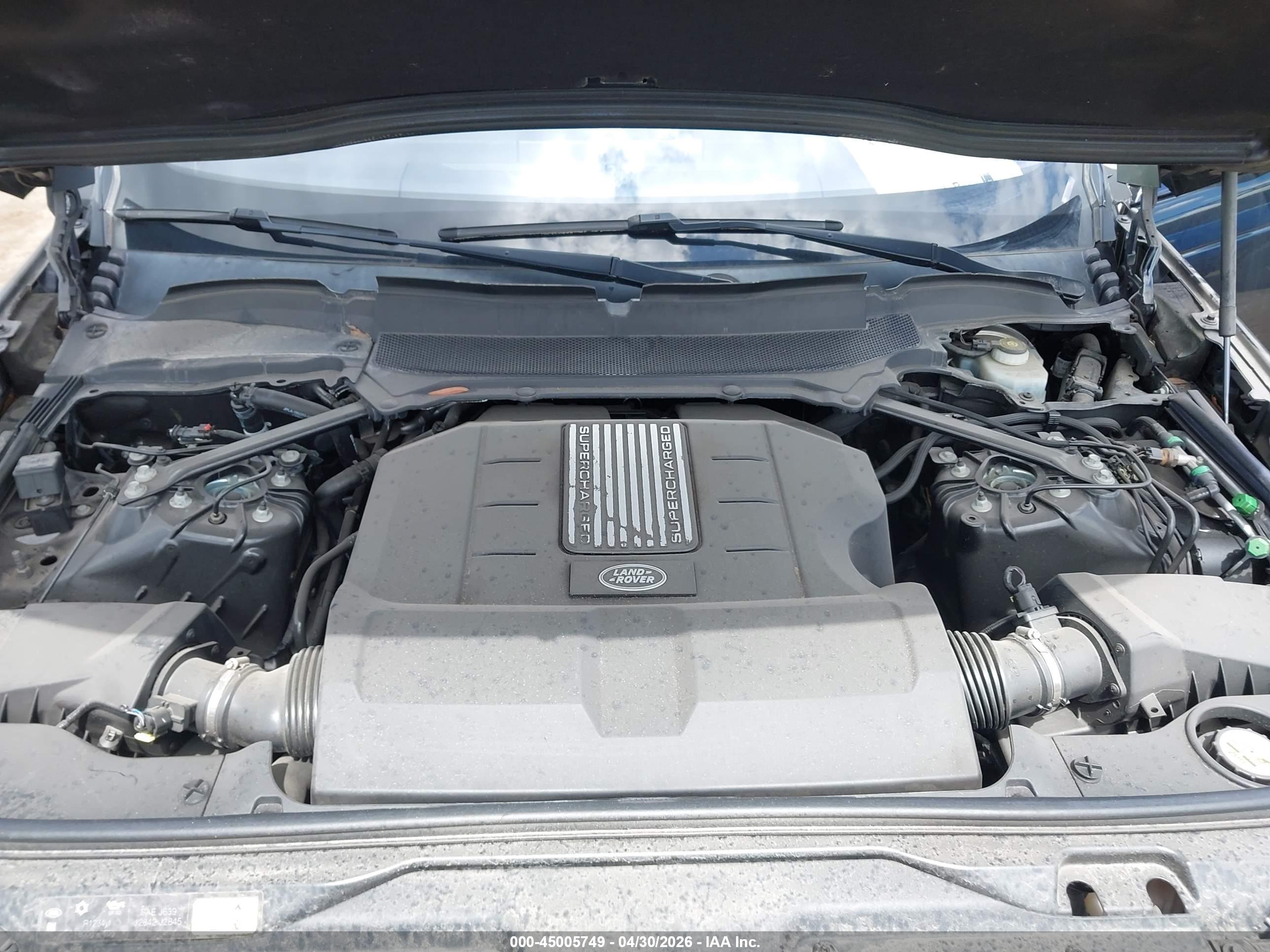 LAND ROVER image 10