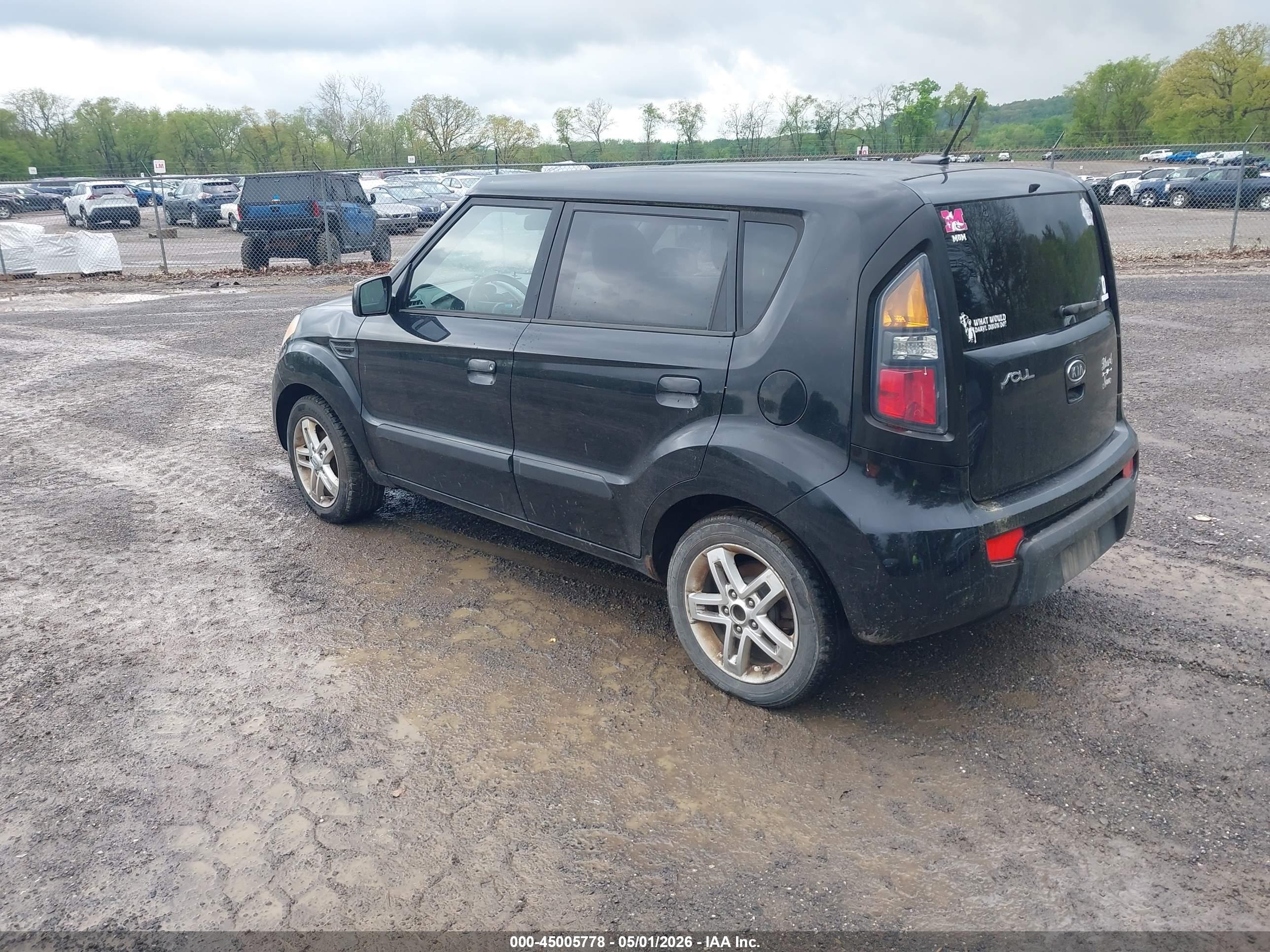 KIA SOUL image 3