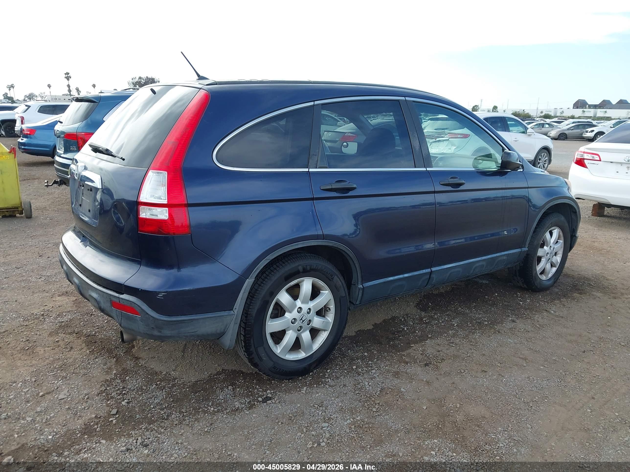 HONDA CR-V image 4