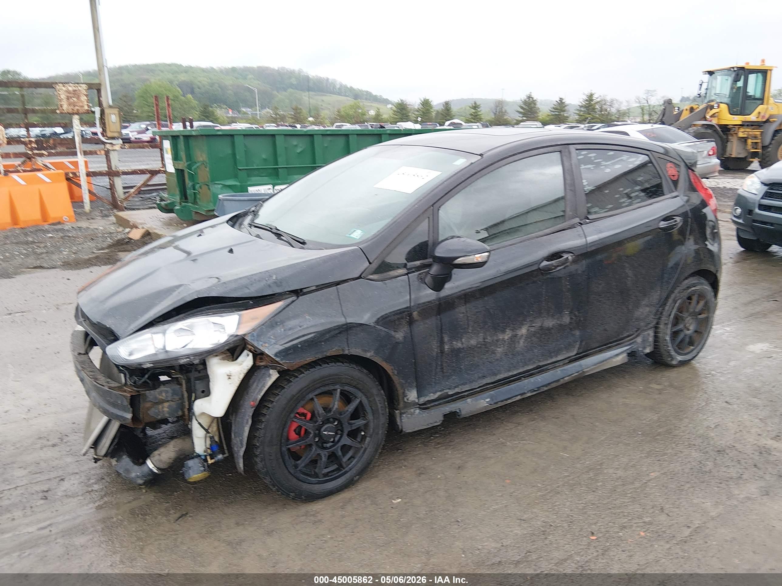 FORD FIESTA image 2