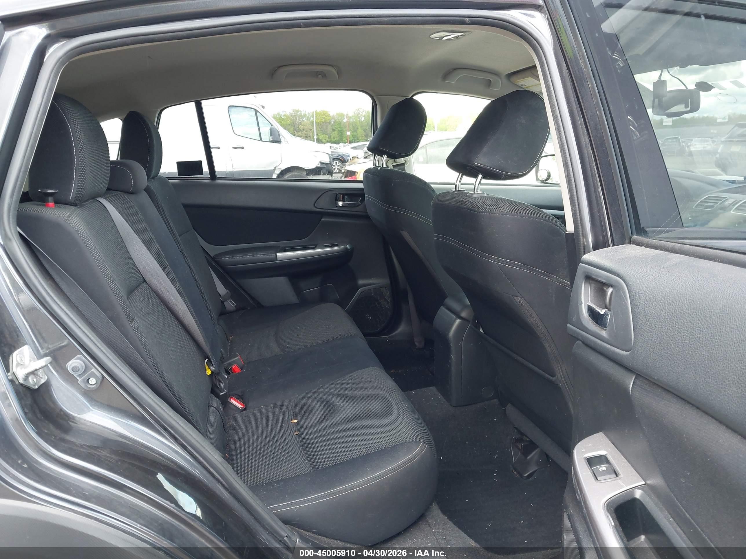 SUBARU XV image 8