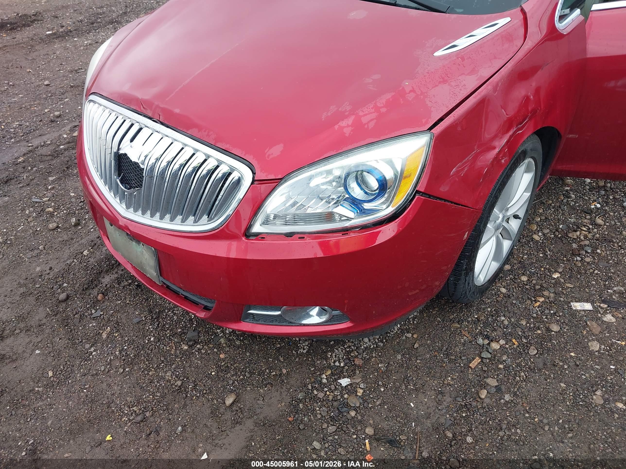 BUICK VERANO image 6