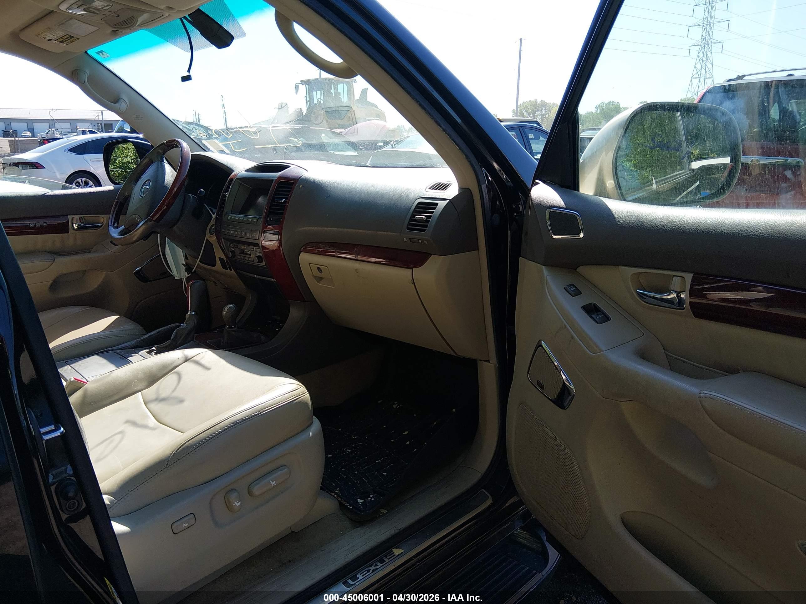LEXUS GX image 5