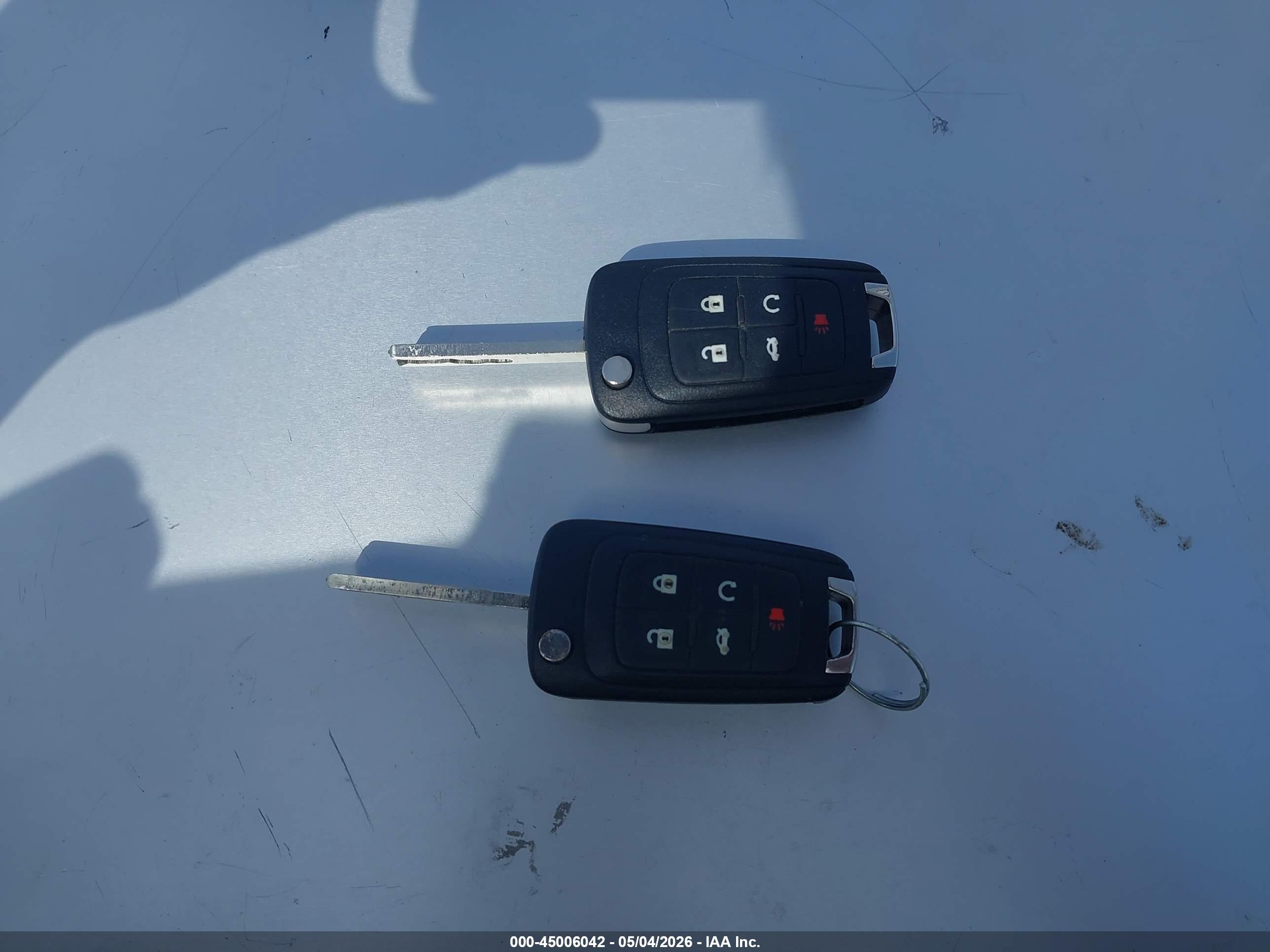 CHEVROLET EQUINOX image 11