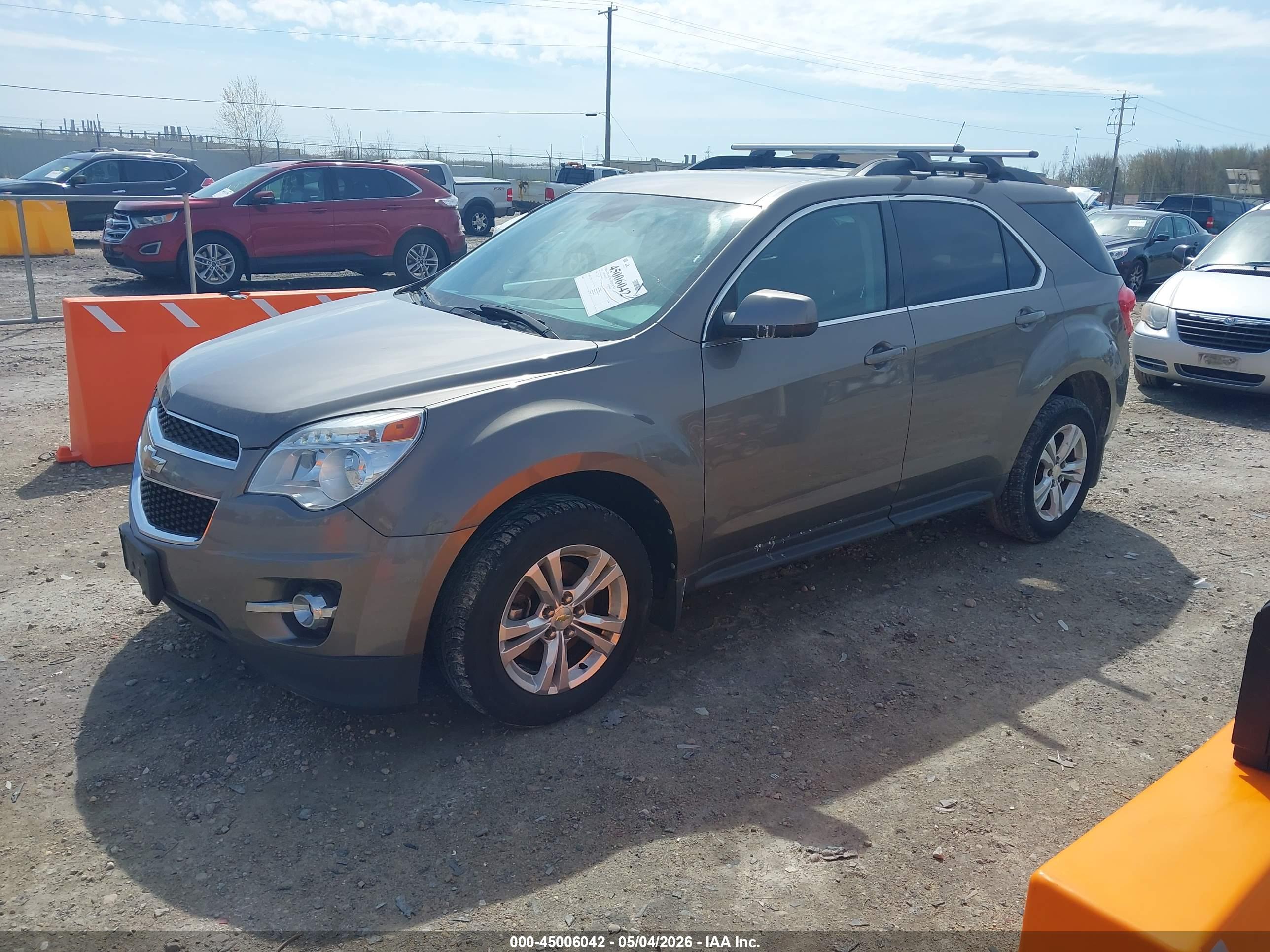 CHEVROLET EQUINOX image 2