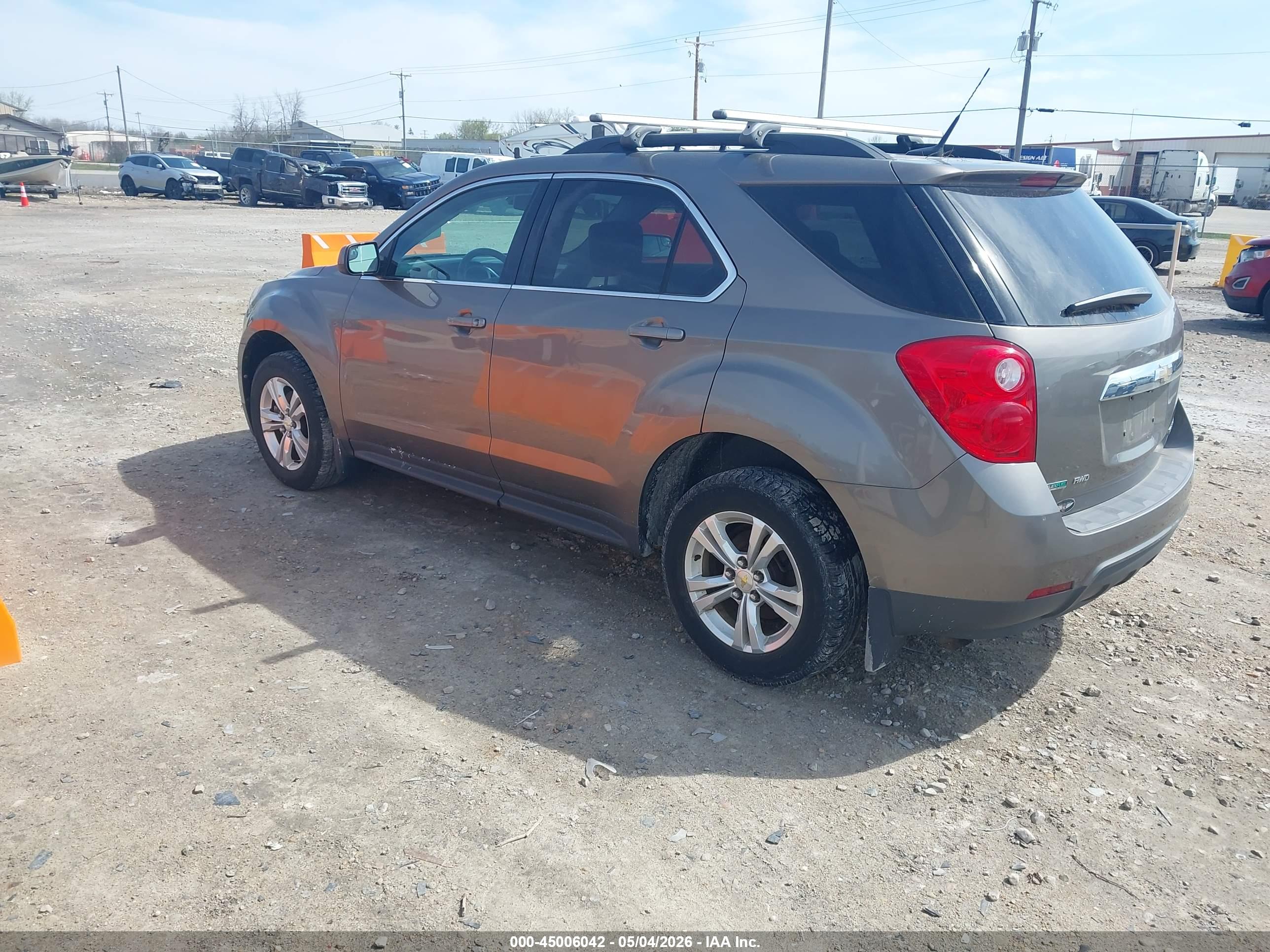 CHEVROLET EQUINOX image 3