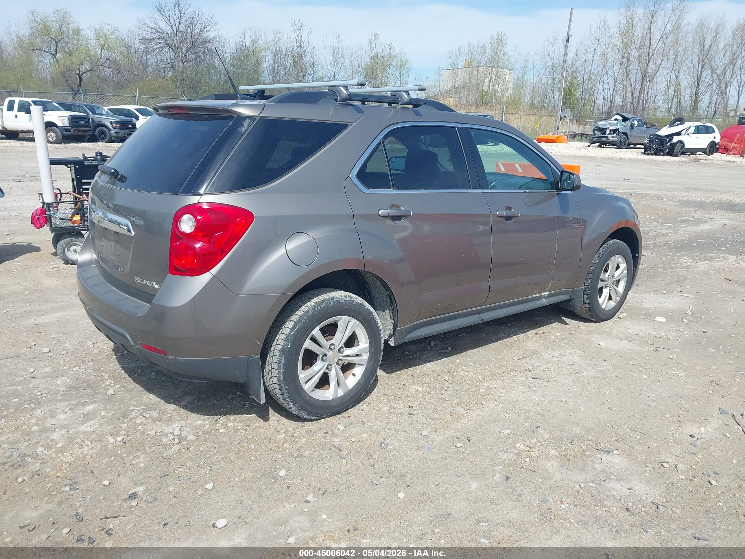 CHEVROLET EQUINOX image 4