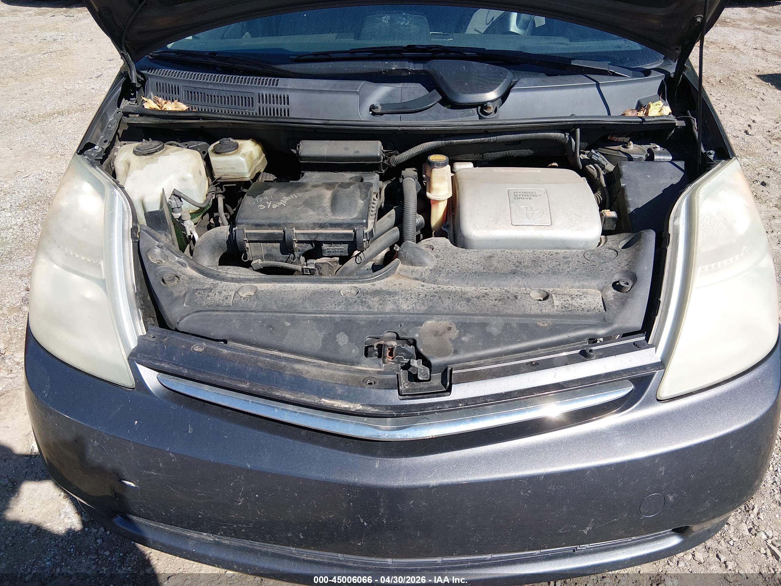 TOYOTA PRIUS image 10