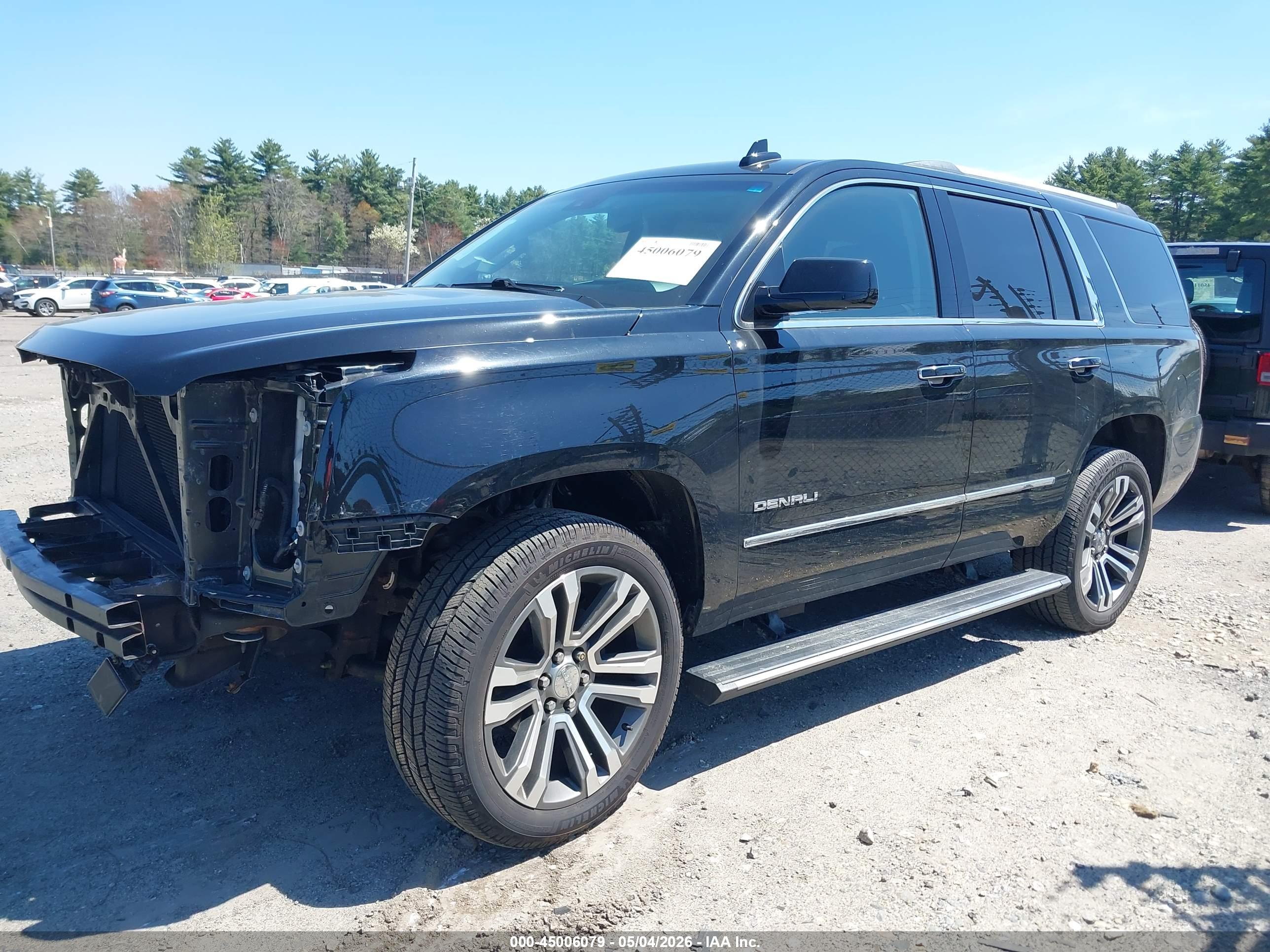 GMC YUKON image 2