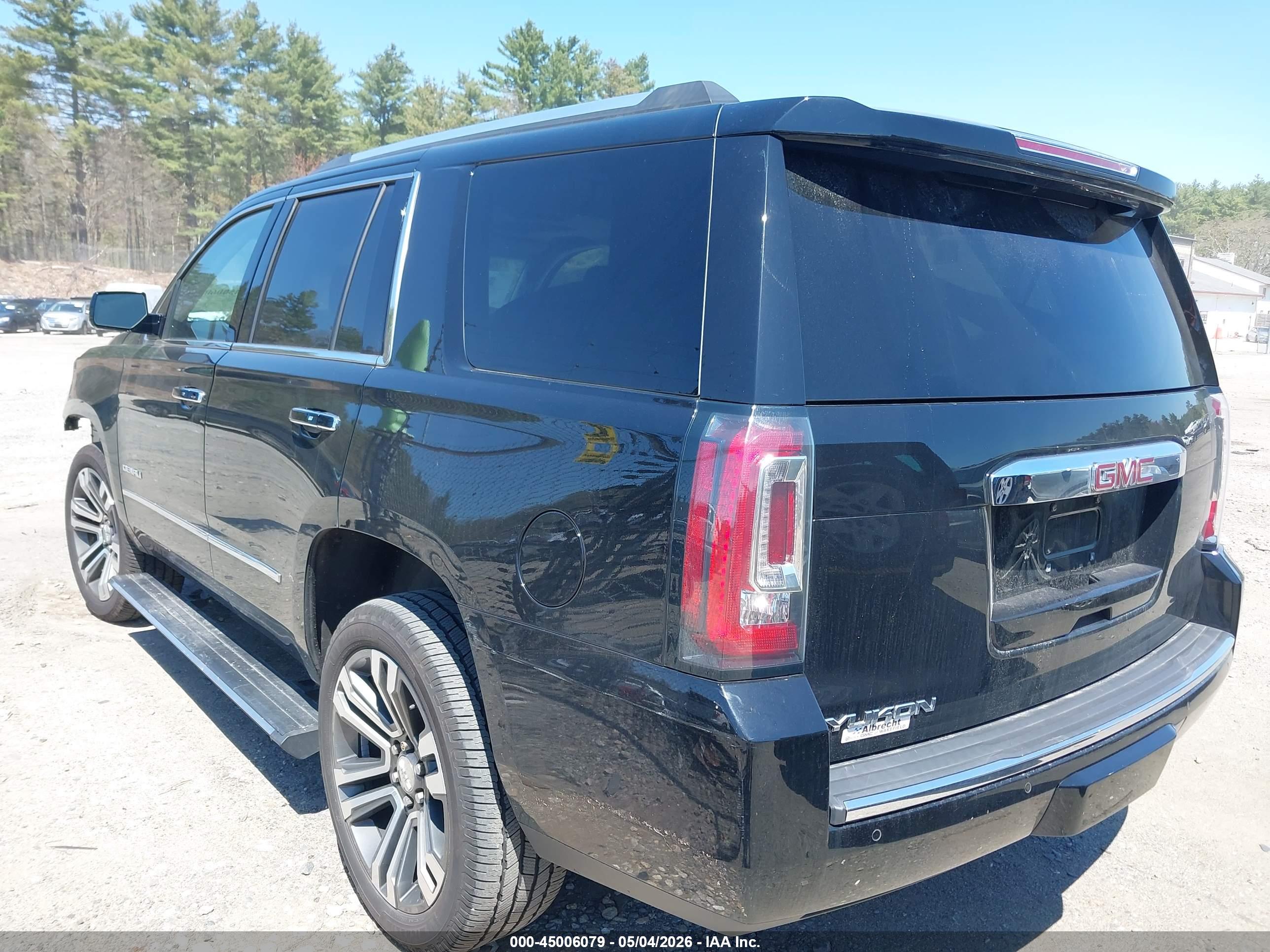 GMC YUKON image 3