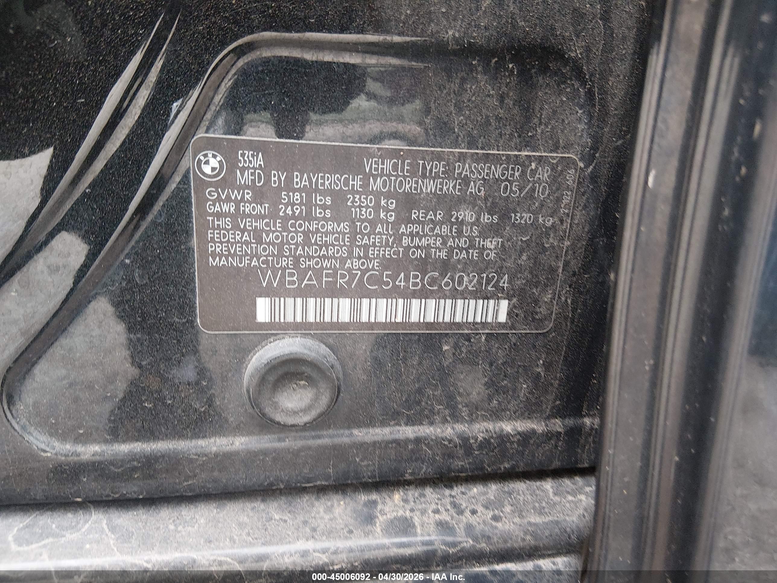 BMW 535I image 9