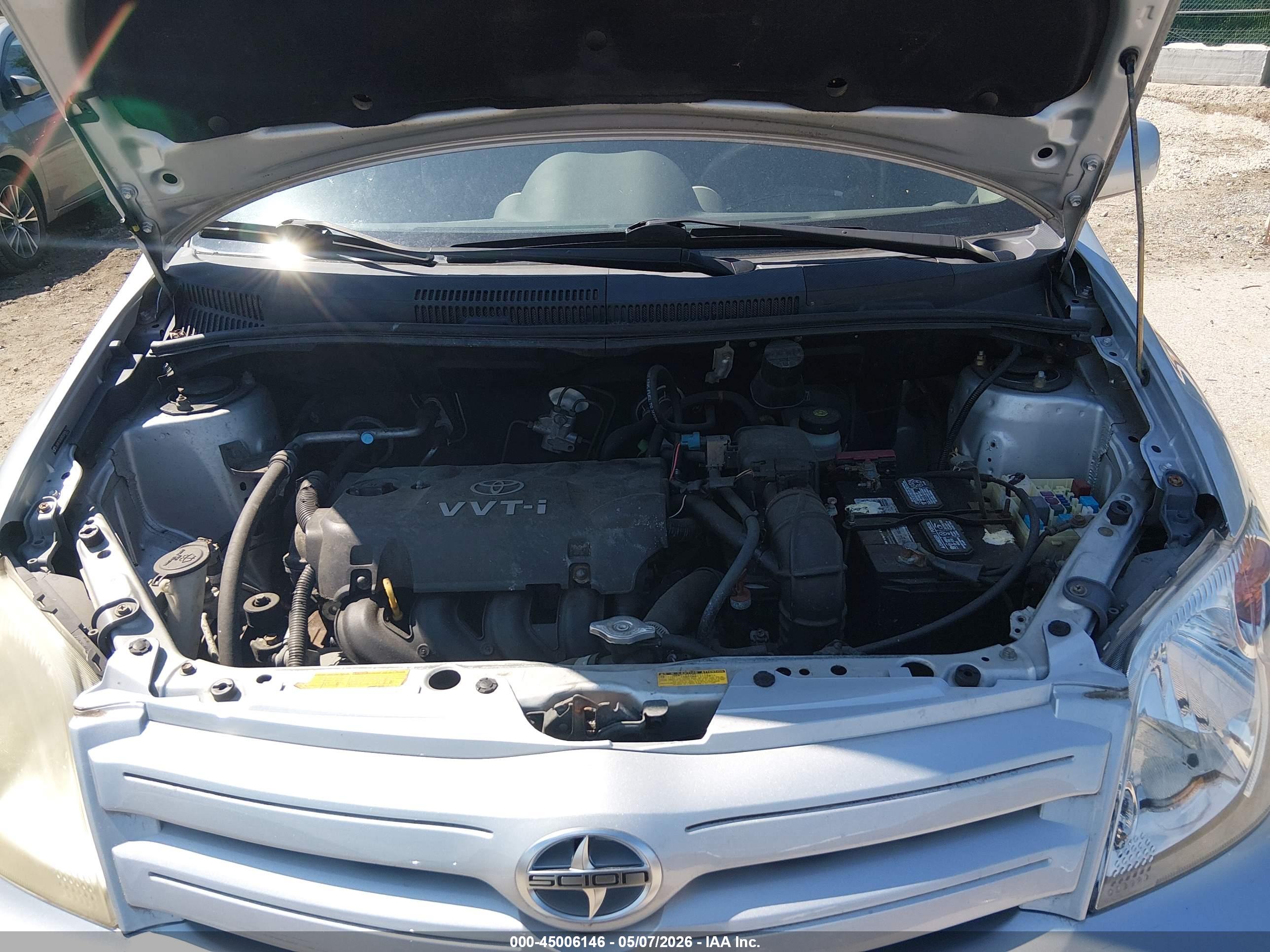 SCION XA image 10