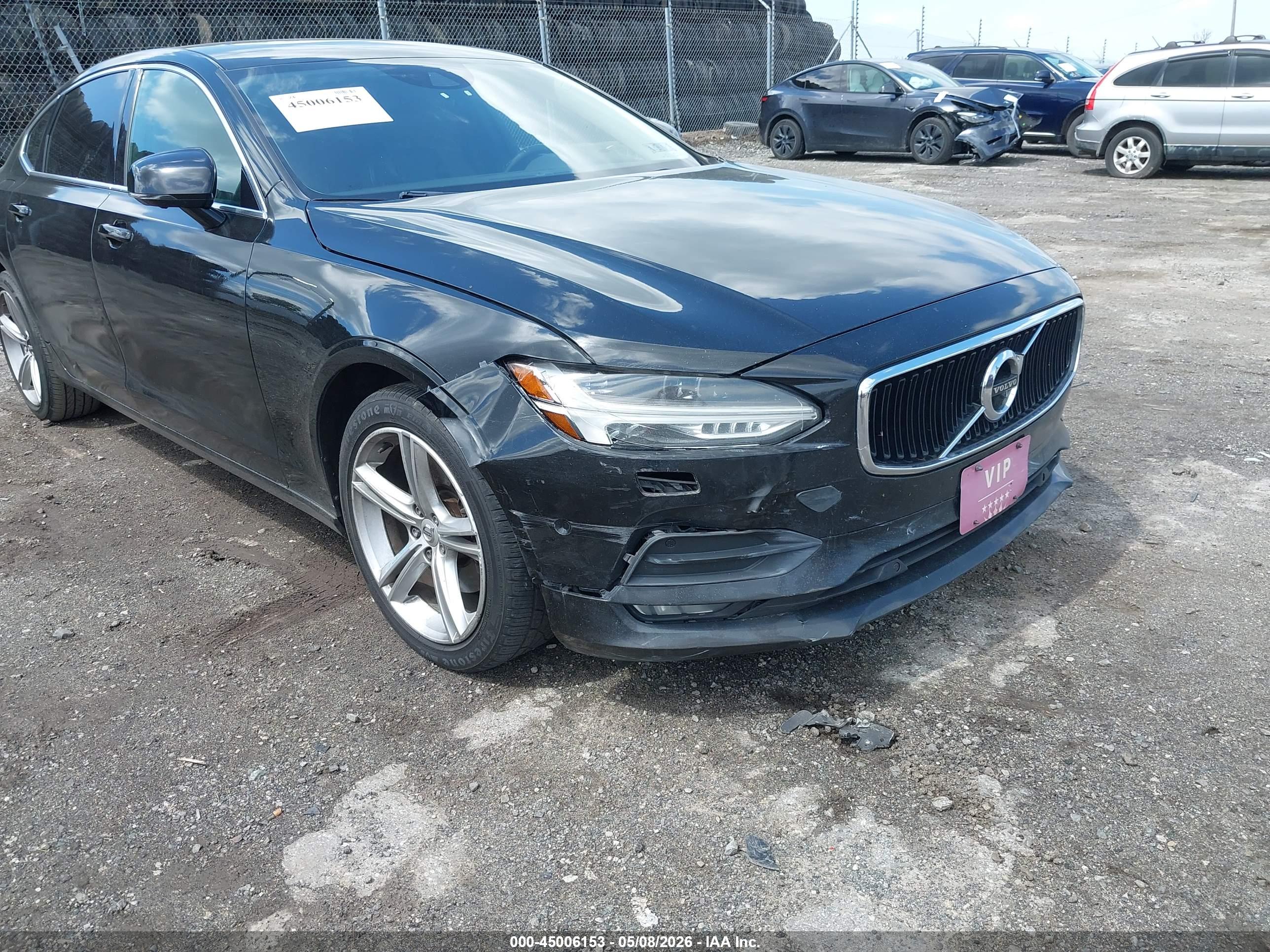 VOLVO S90 image 6
