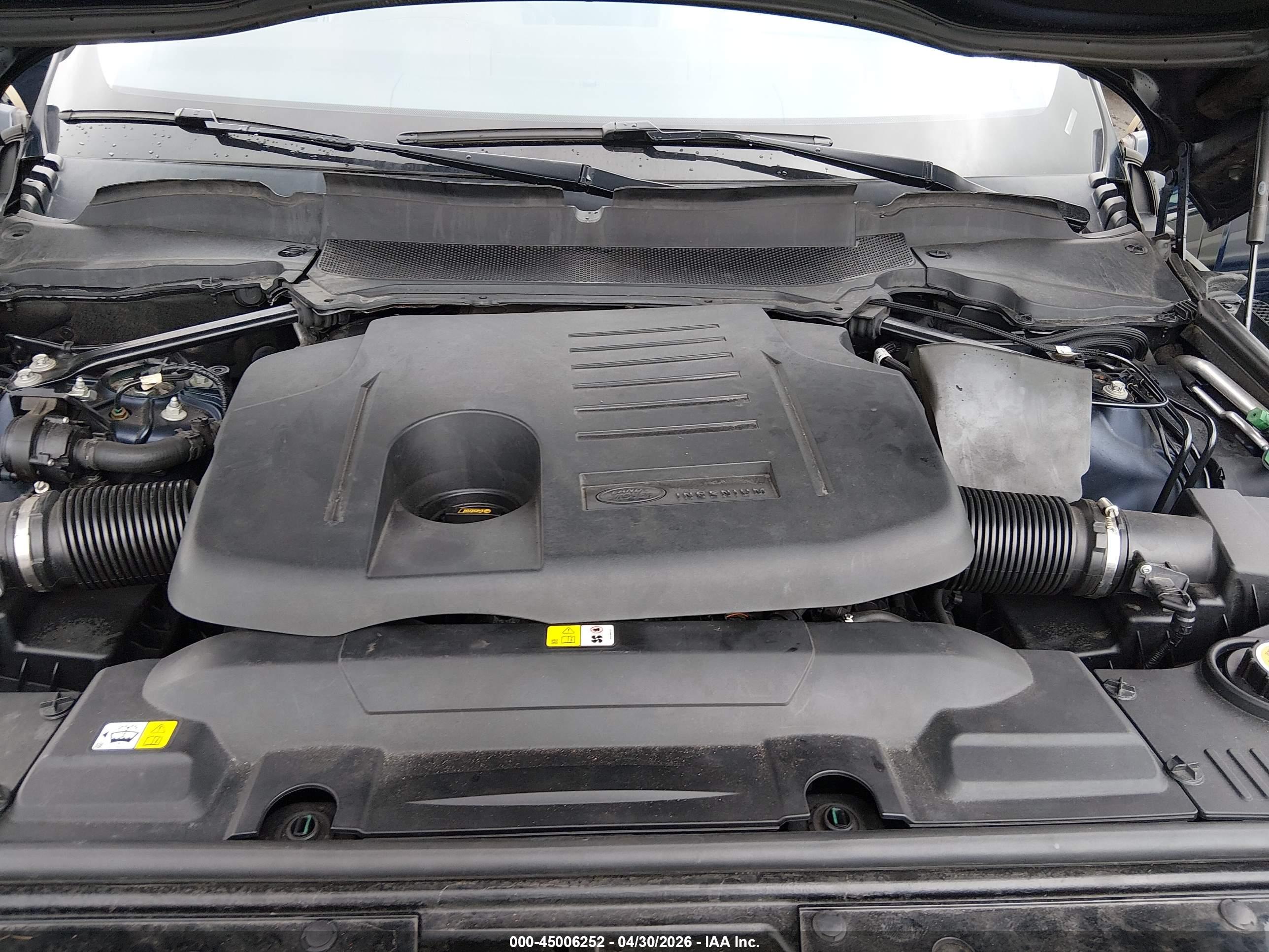 LAND ROVER image 10