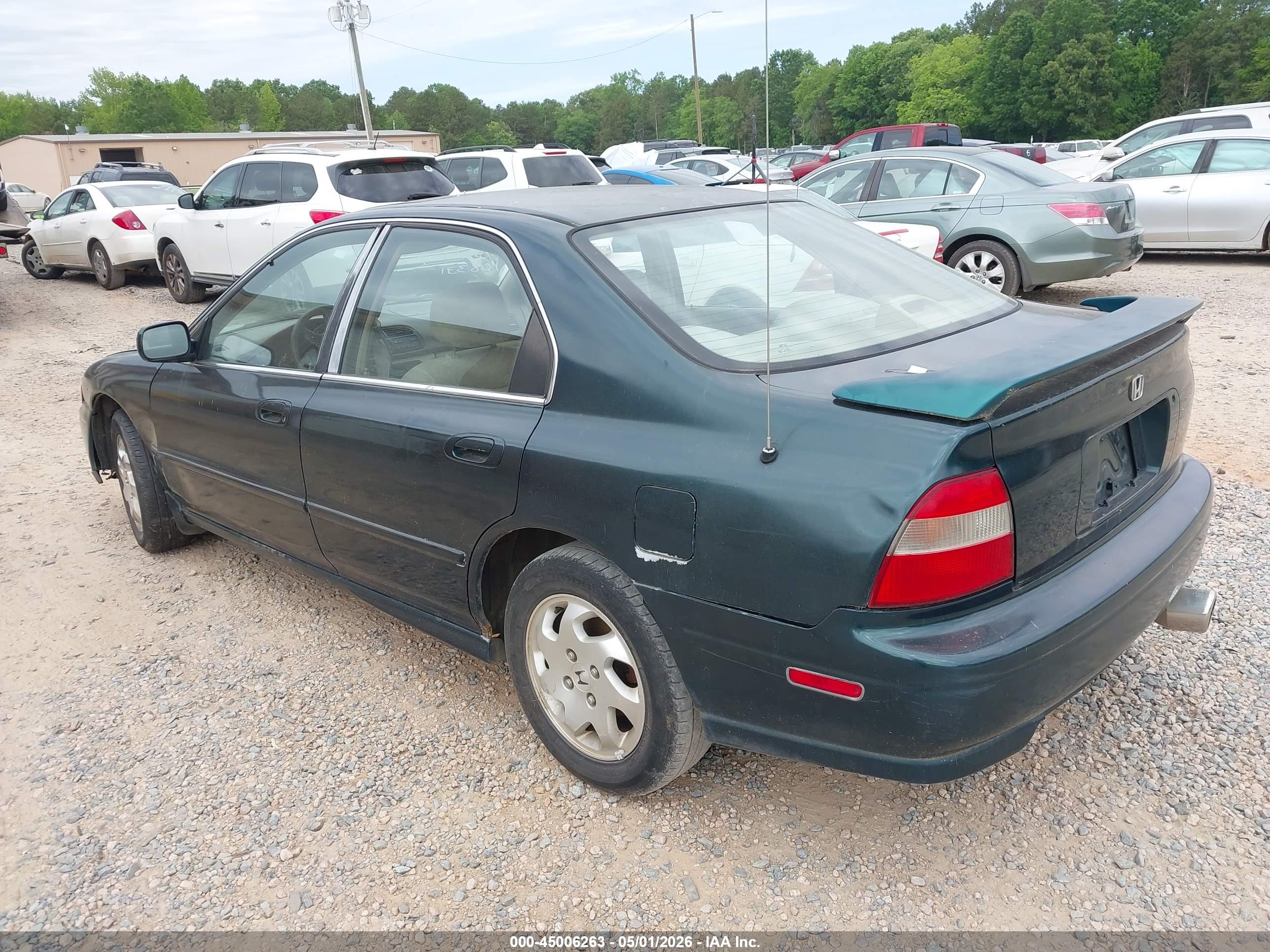 HONDA ACCORD image 3