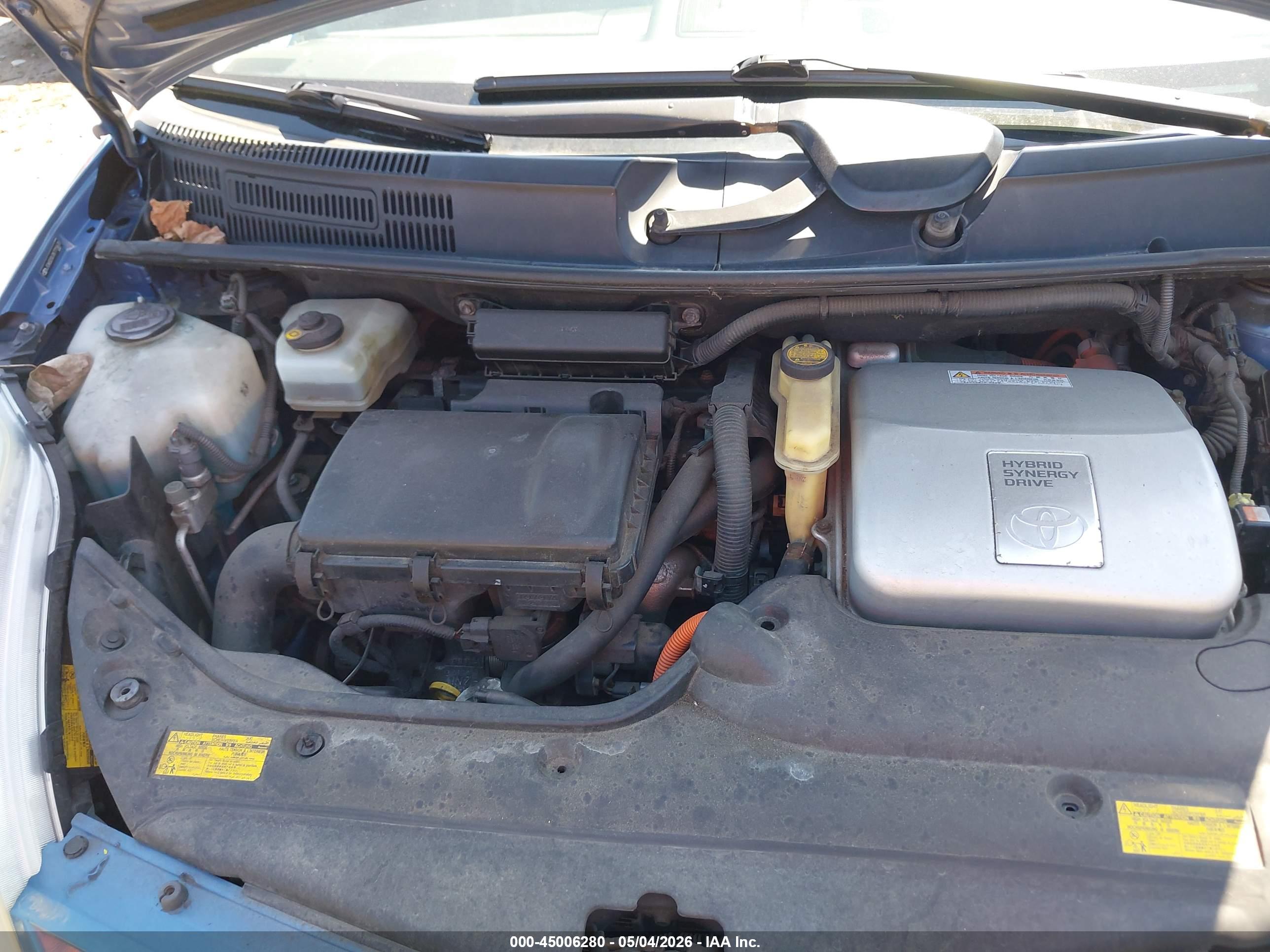 TOYOTA PRIUS image 10
