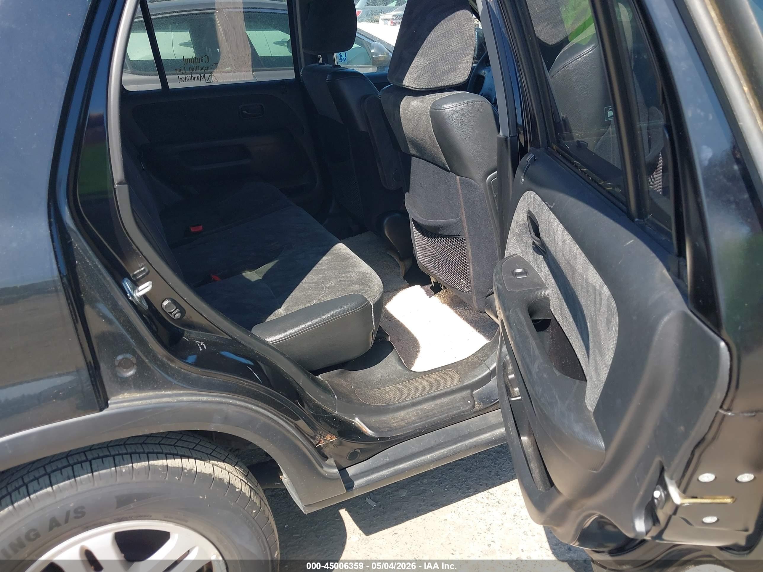 HONDA CR-V image 8