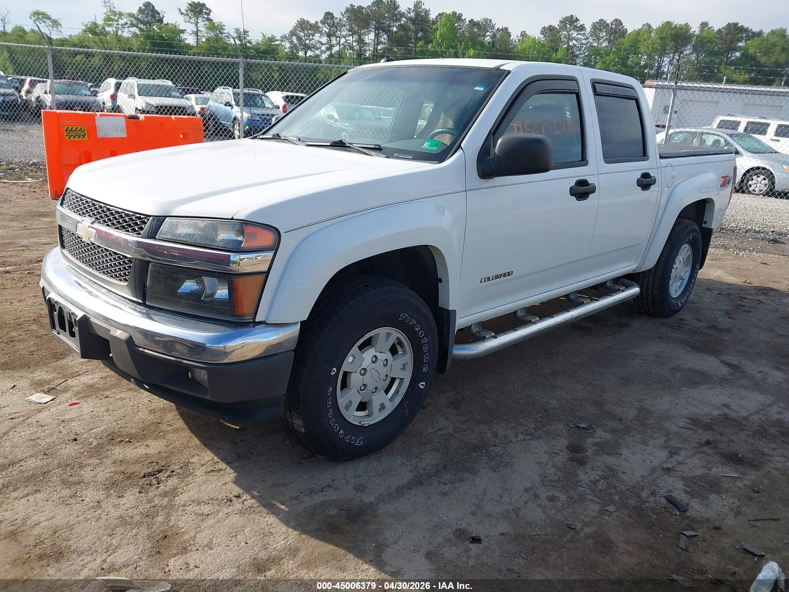 CHEVROLET COLORADO image 2