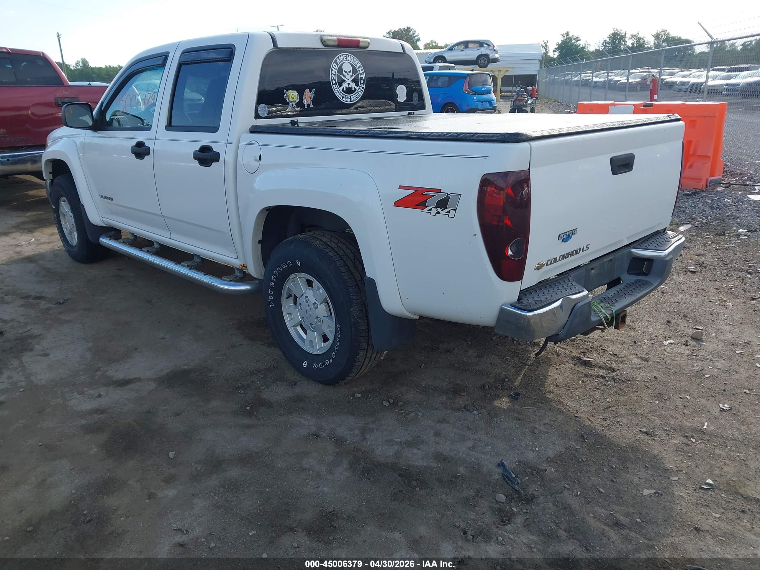 CHEVROLET COLORADO image 3