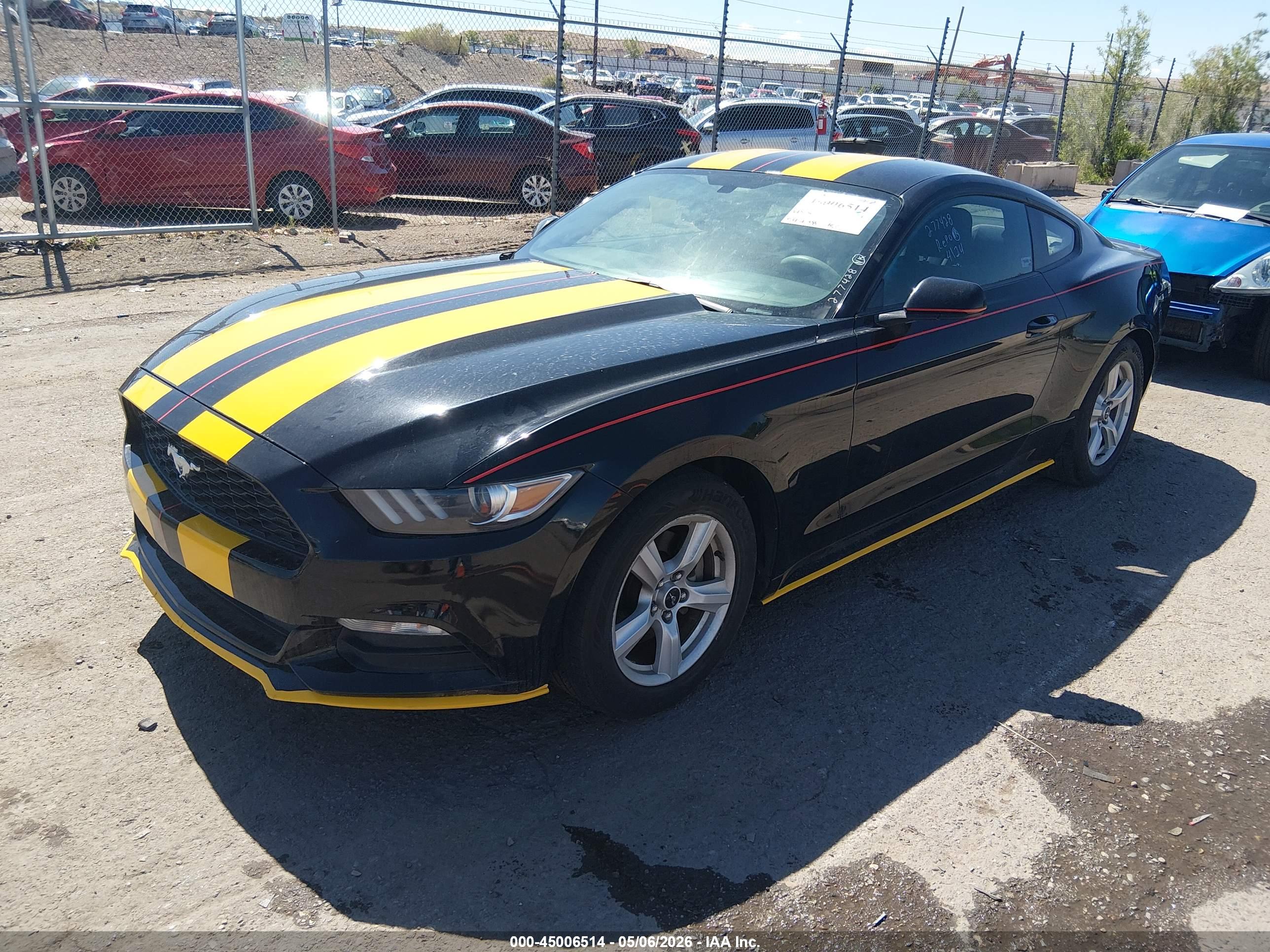 FORD MUSTANG image 2