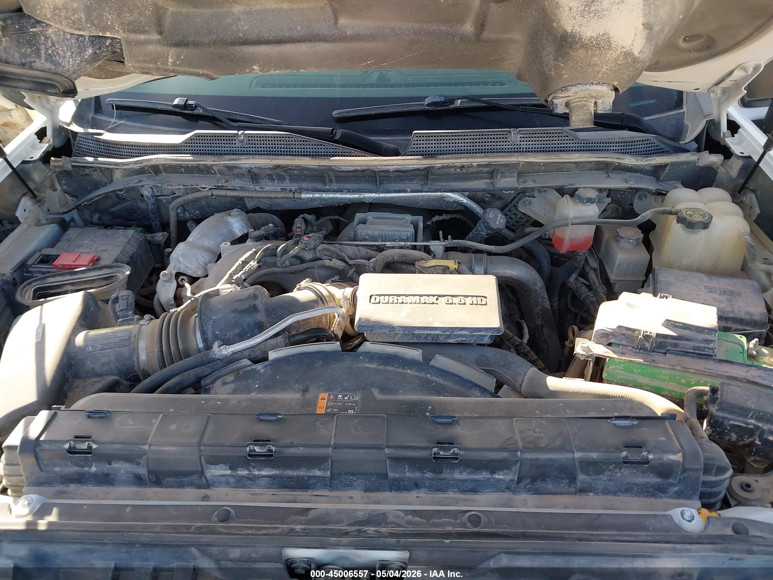 CHEVROLET SILVERADO image 10
