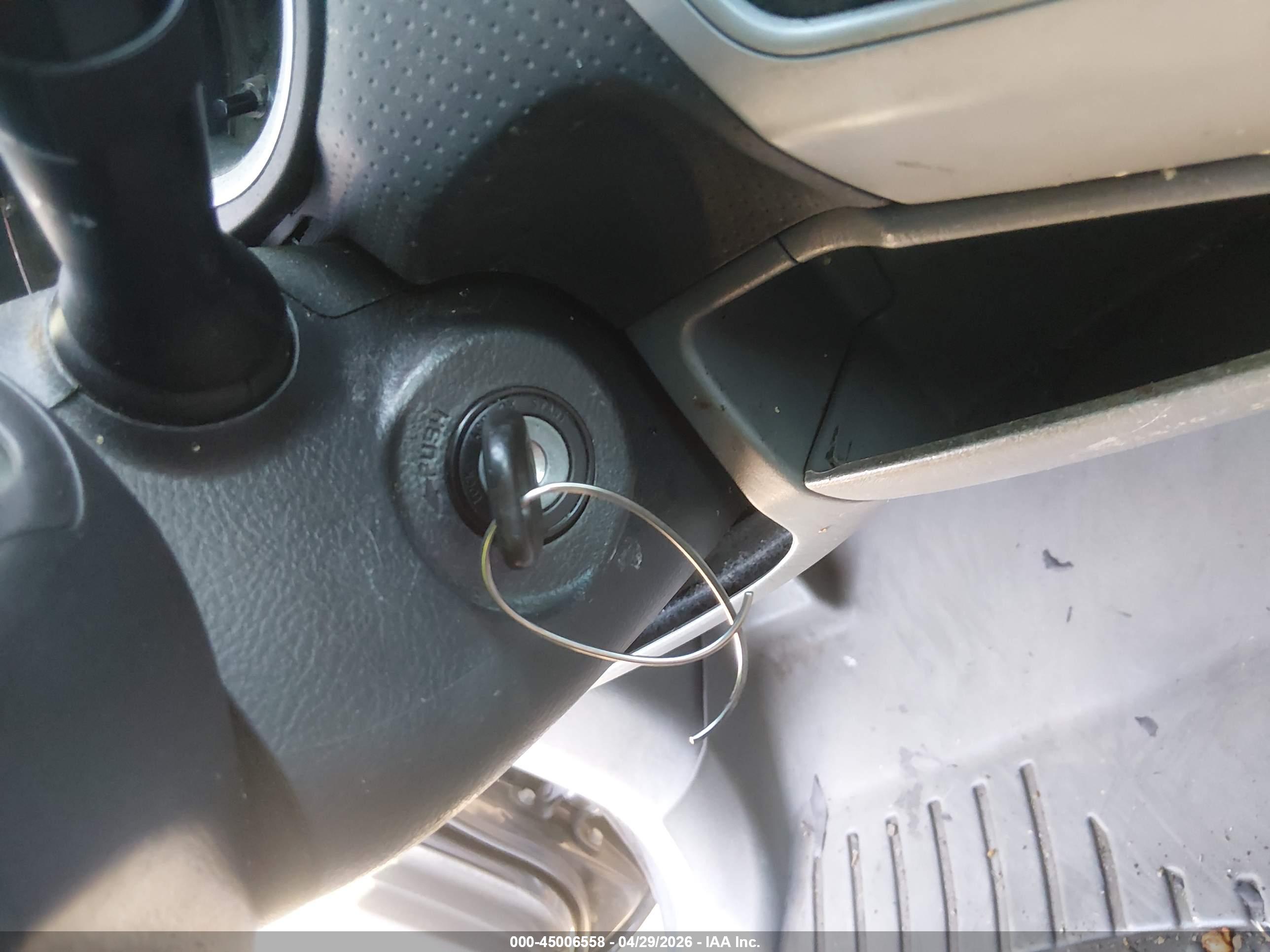 TOYOTA TACOMA image 11