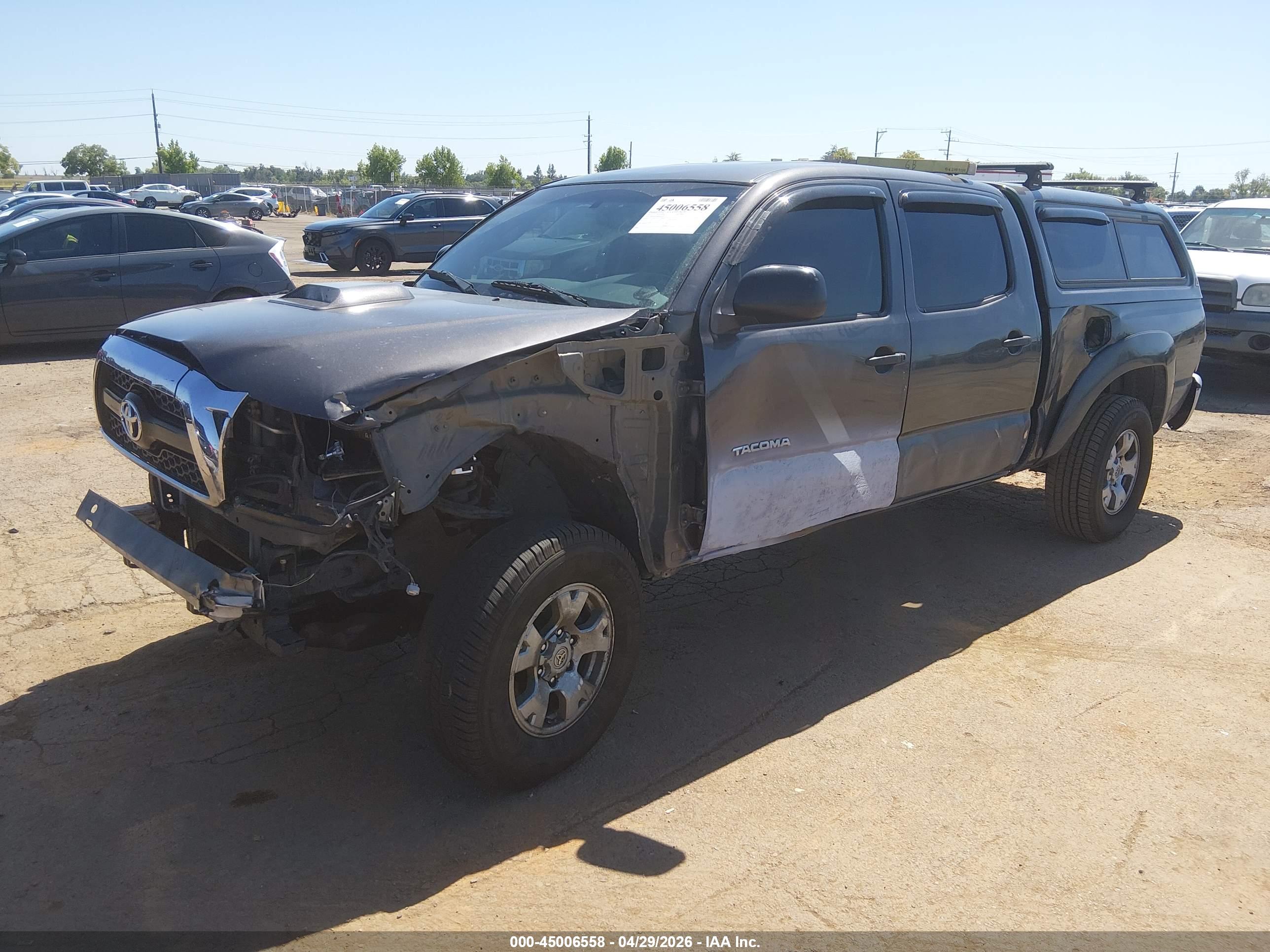 TOYOTA TACOMA image 2