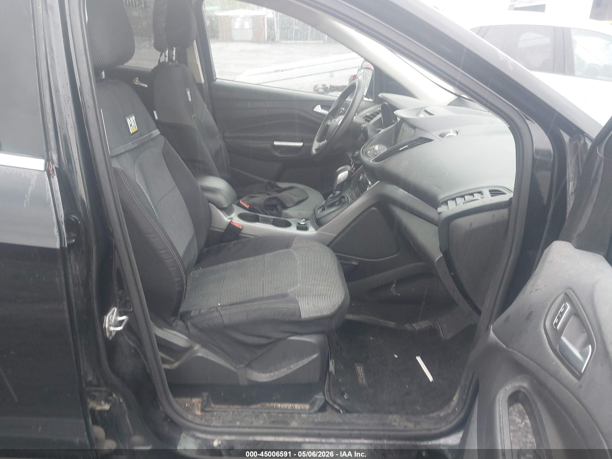 FORD ESCAPE image 5