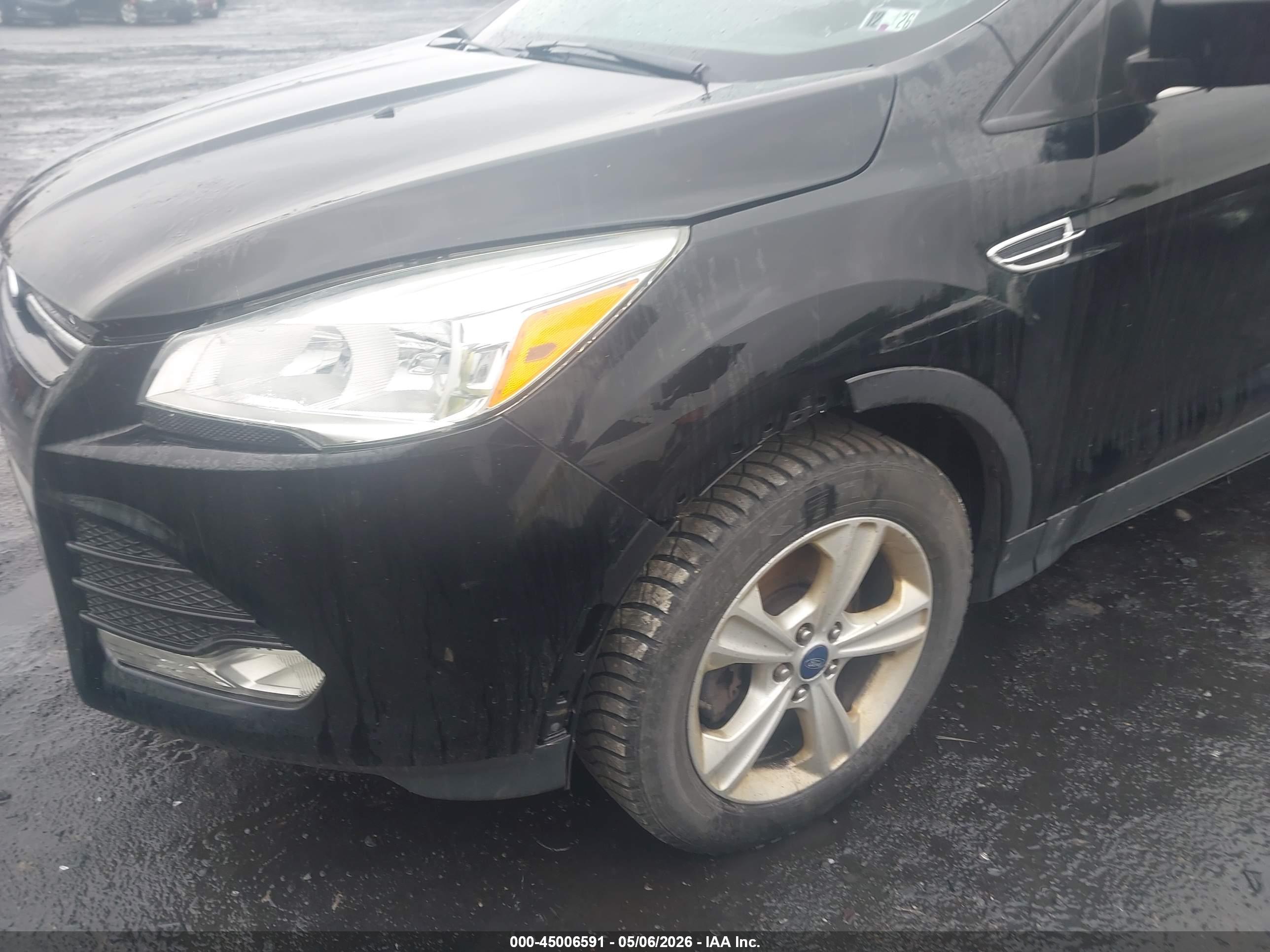 FORD ESCAPE image 6