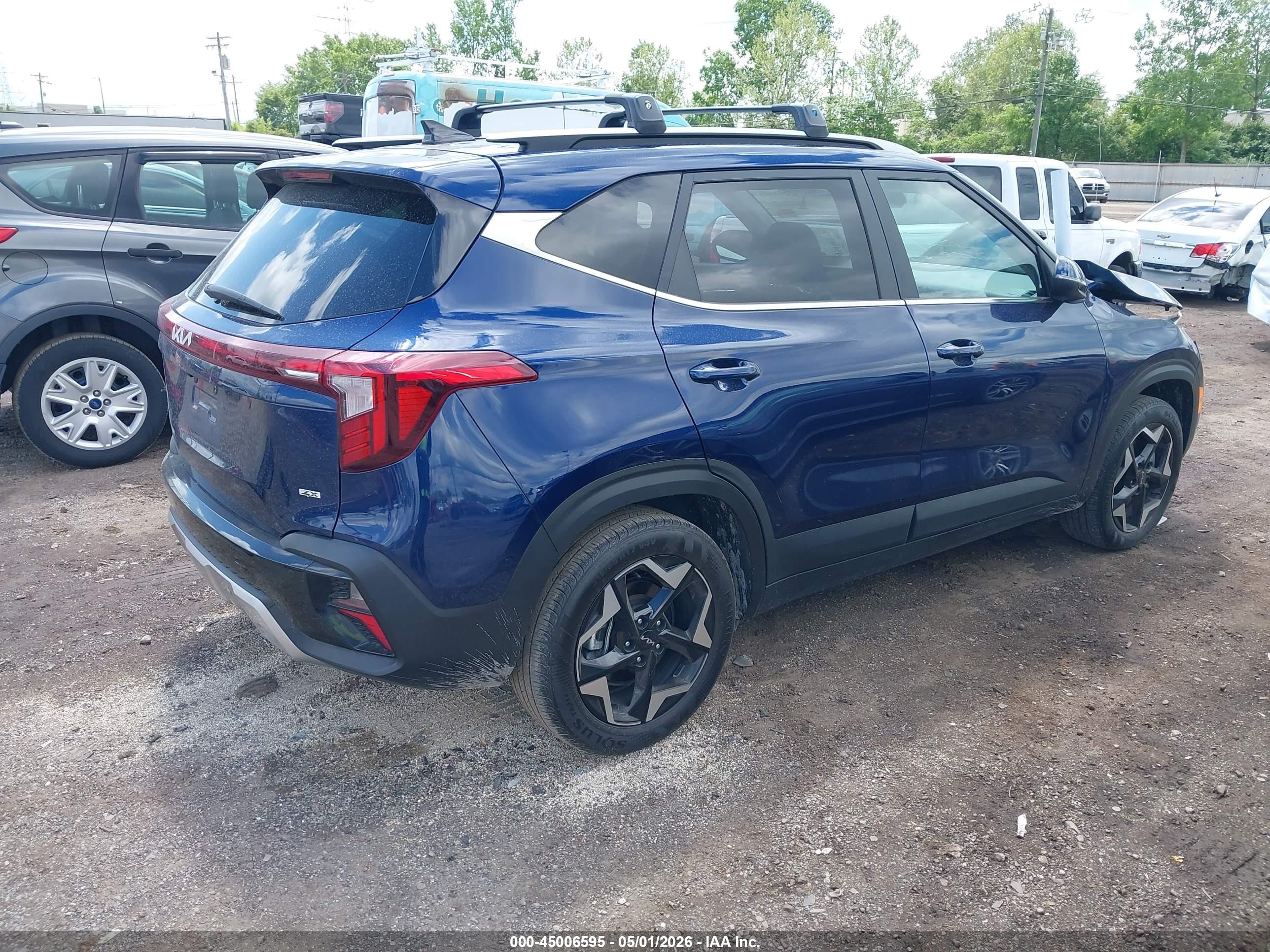 KIA SELTOS image 4